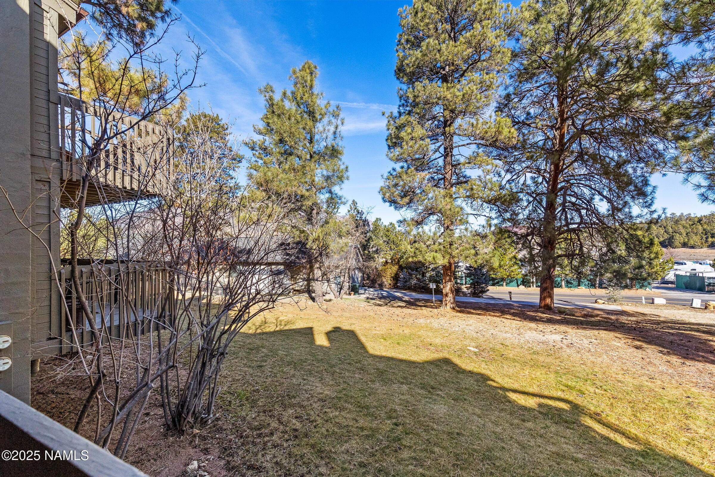 2665 N Valley View Road 10121