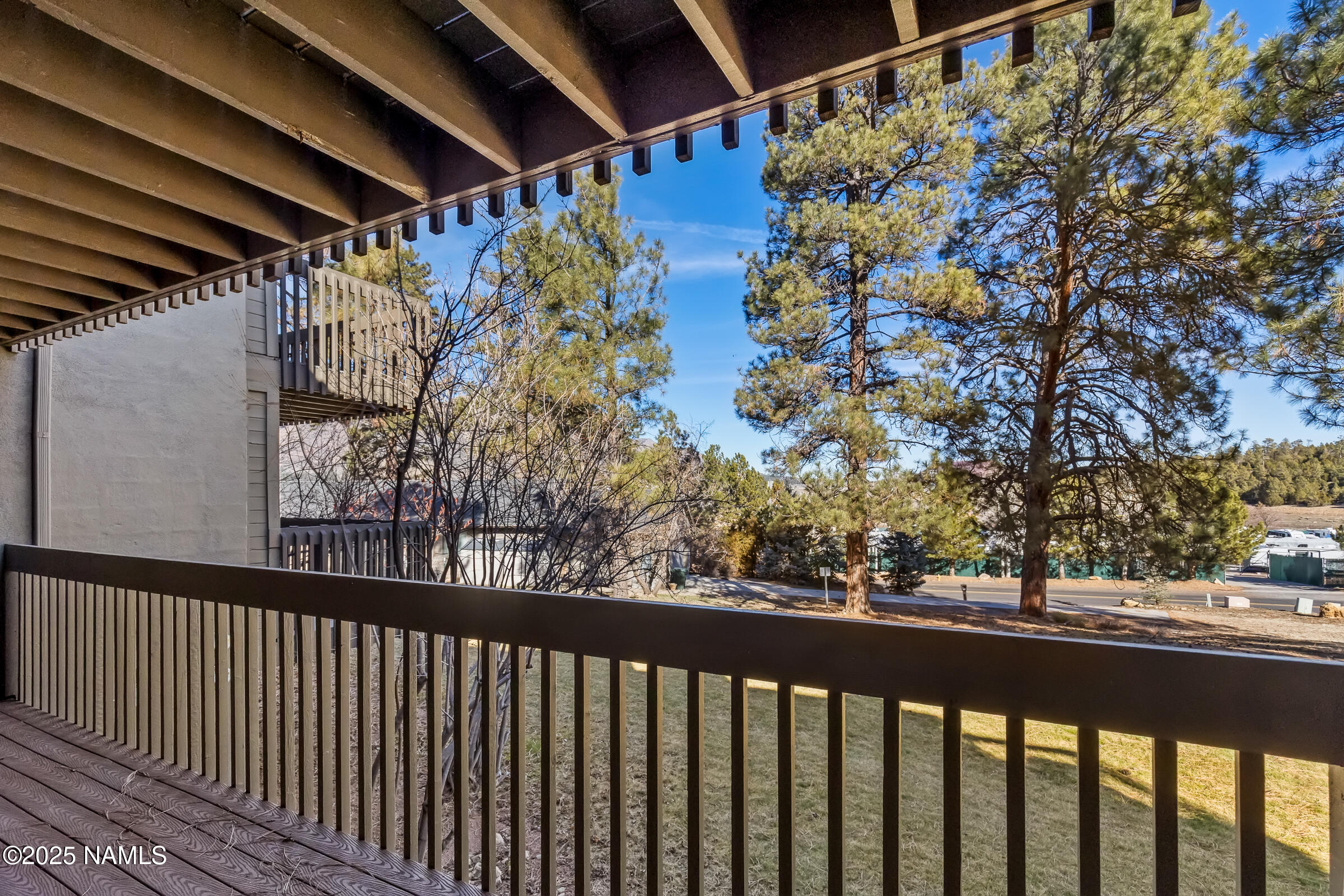 2665 N Valley View Road 10121