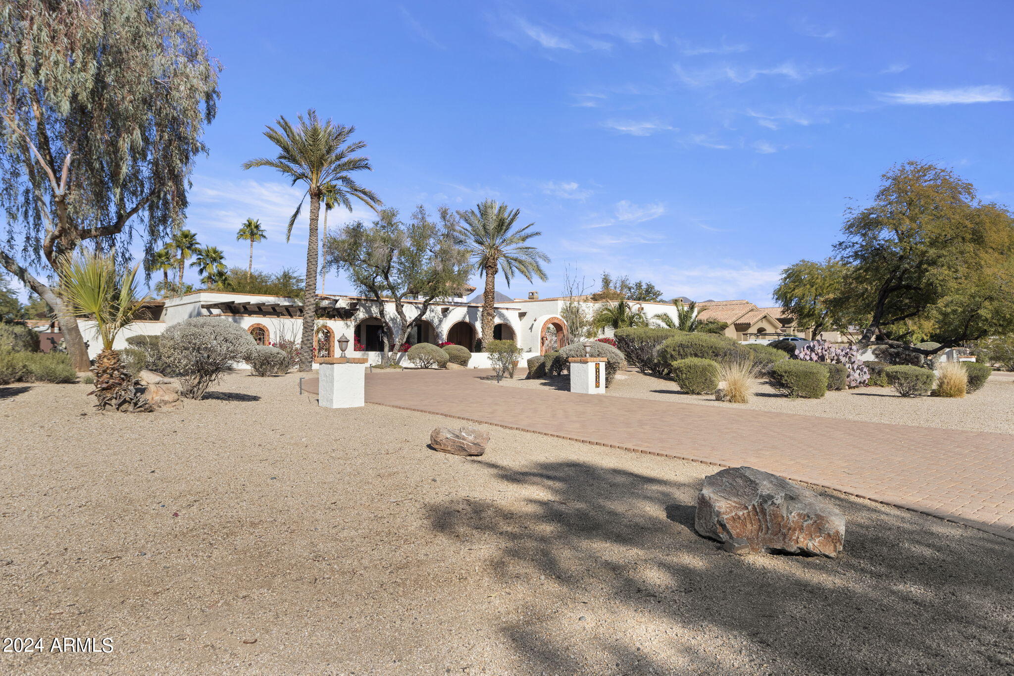 9810 E DESERT COVE Avenue