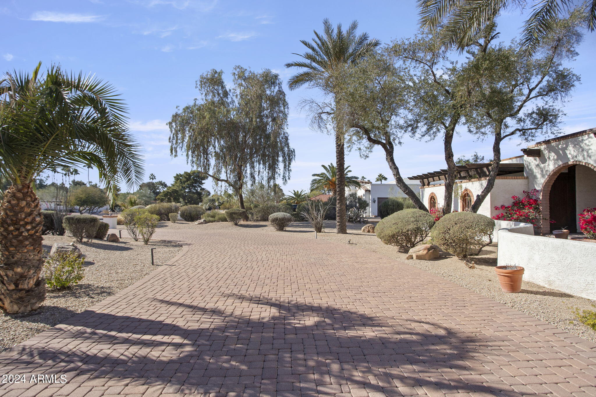 9810 E DESERT COVE Avenue