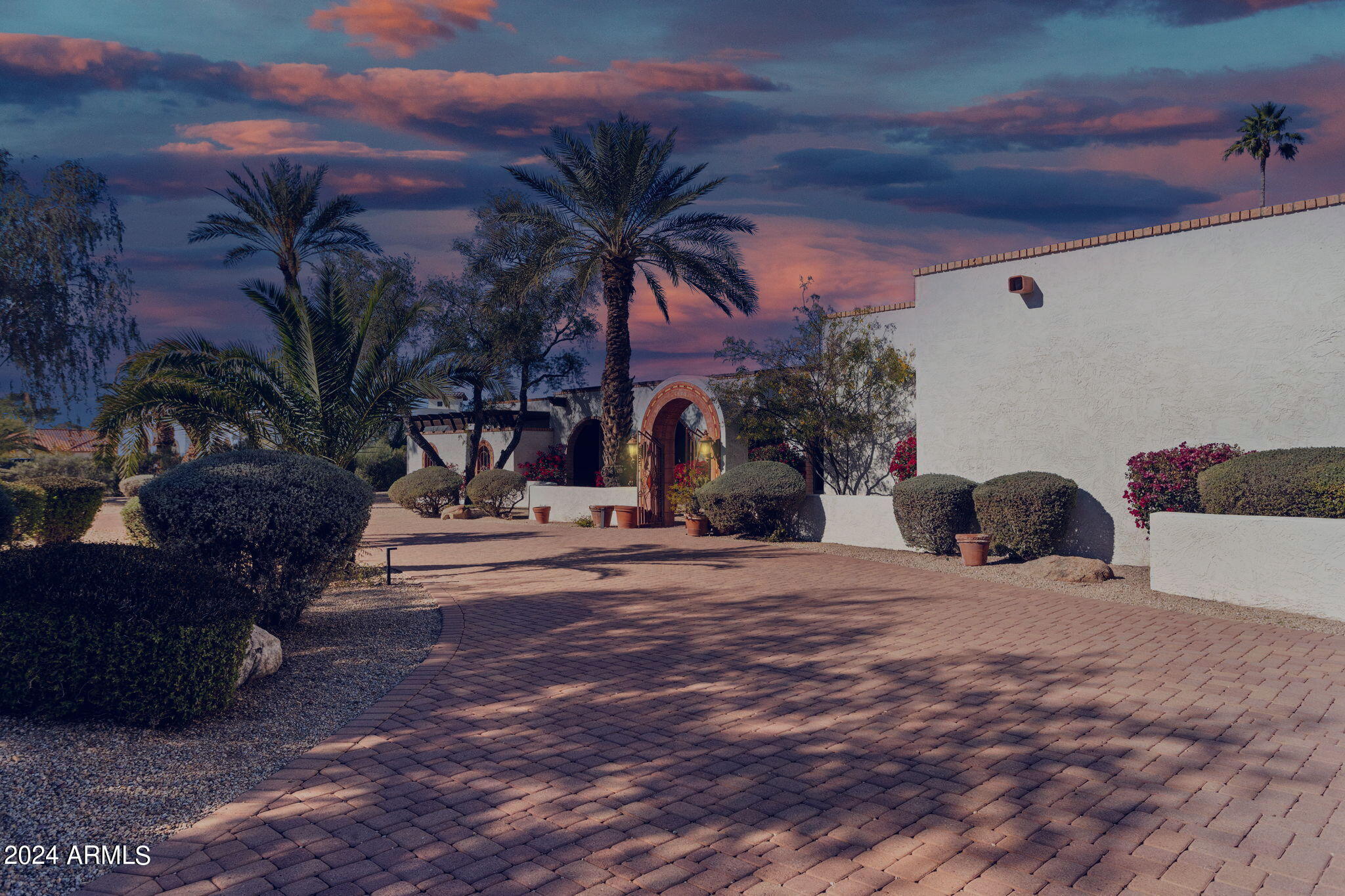 9810 E DESERT COVE Avenue