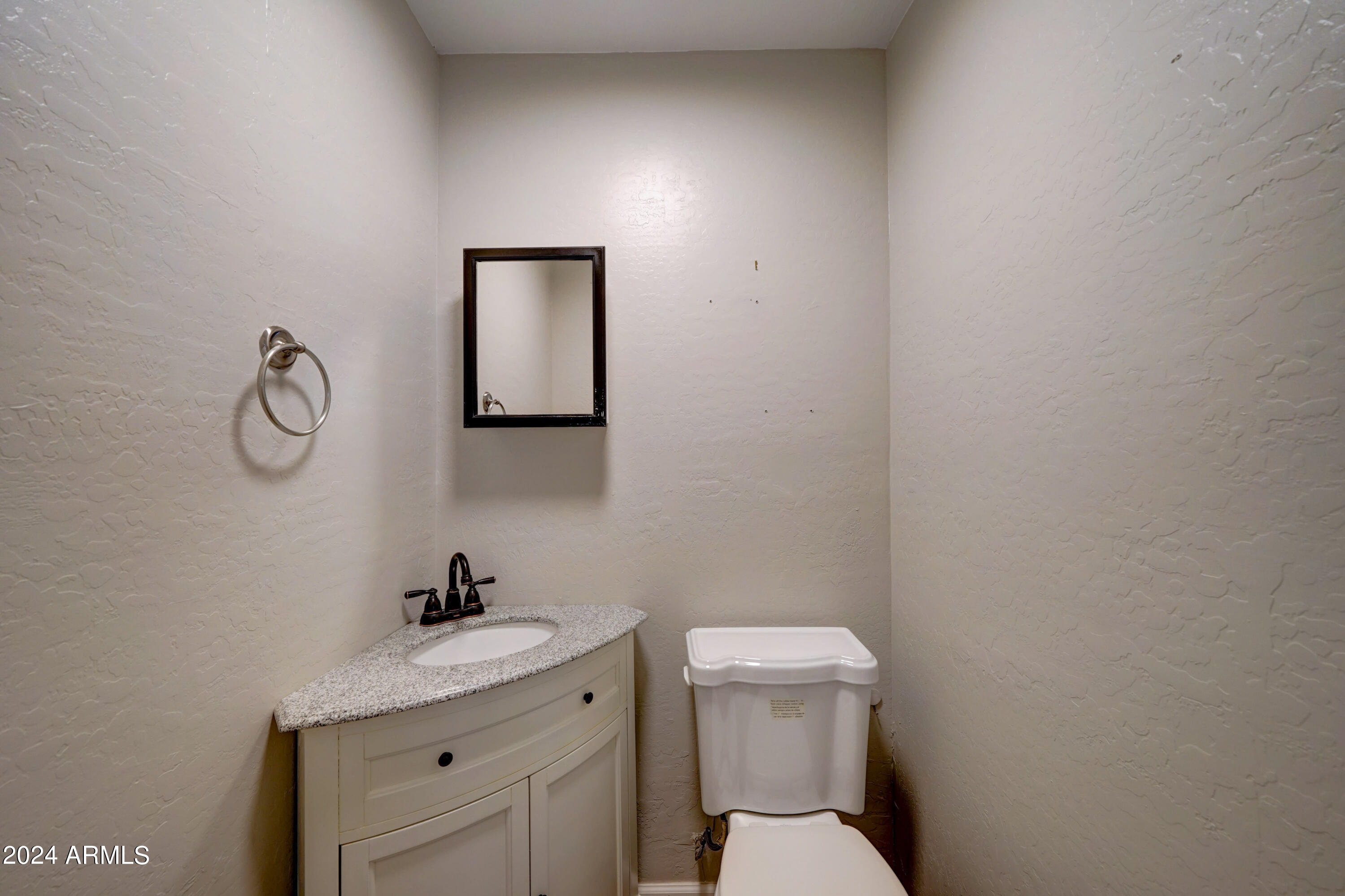 18734 E VIA DE PALMAS