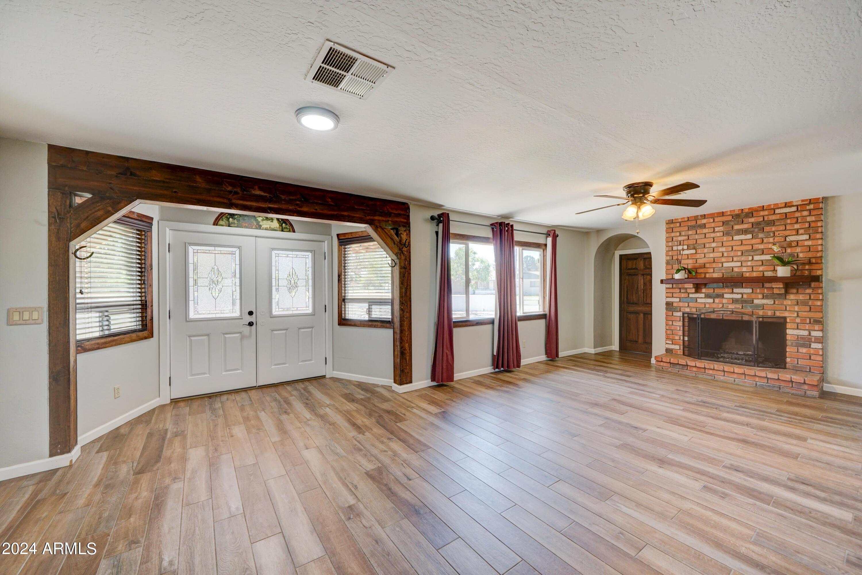 18734 E VIA DE PALMAS