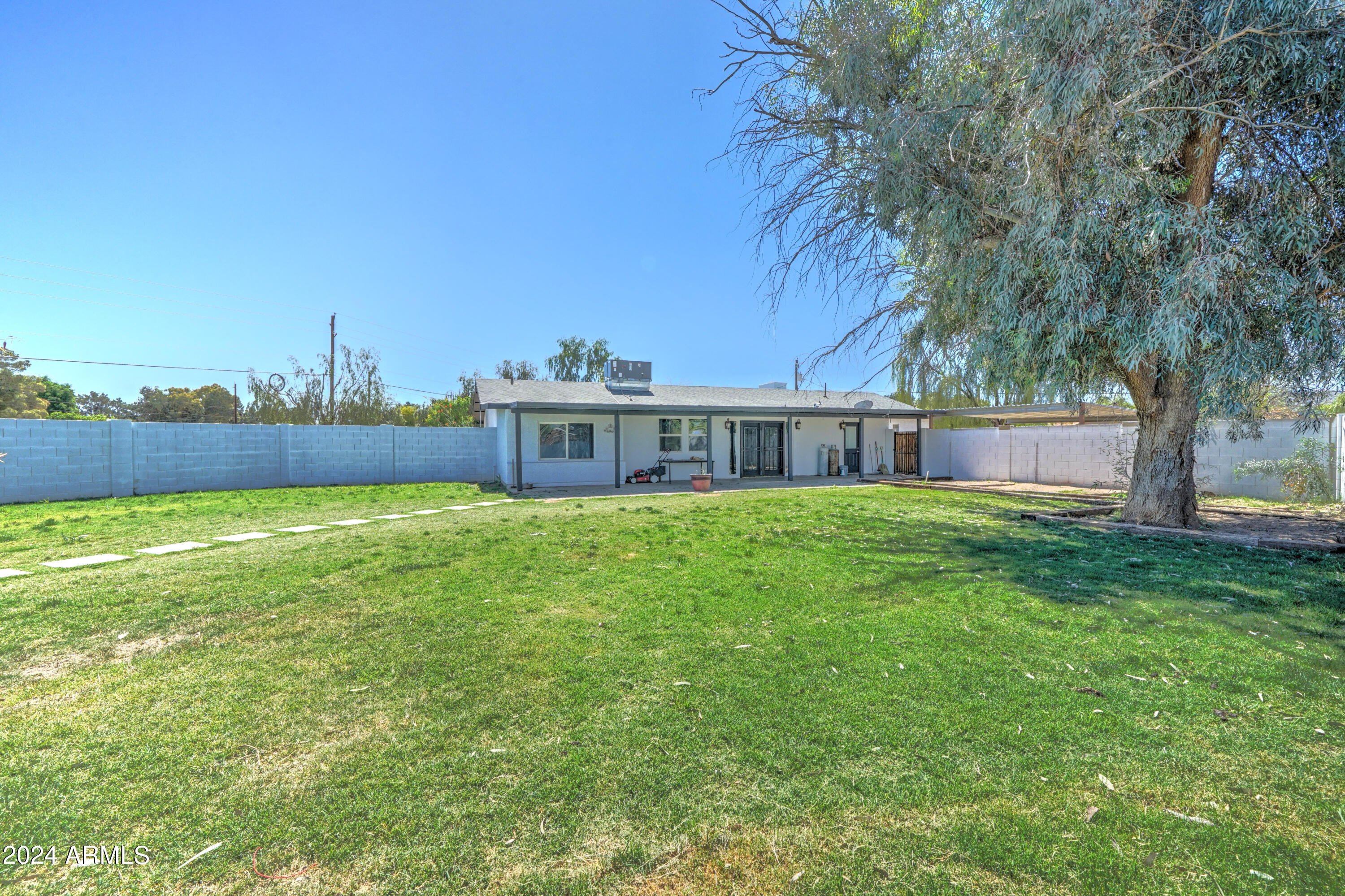 18734 E VIA DE PALMAS