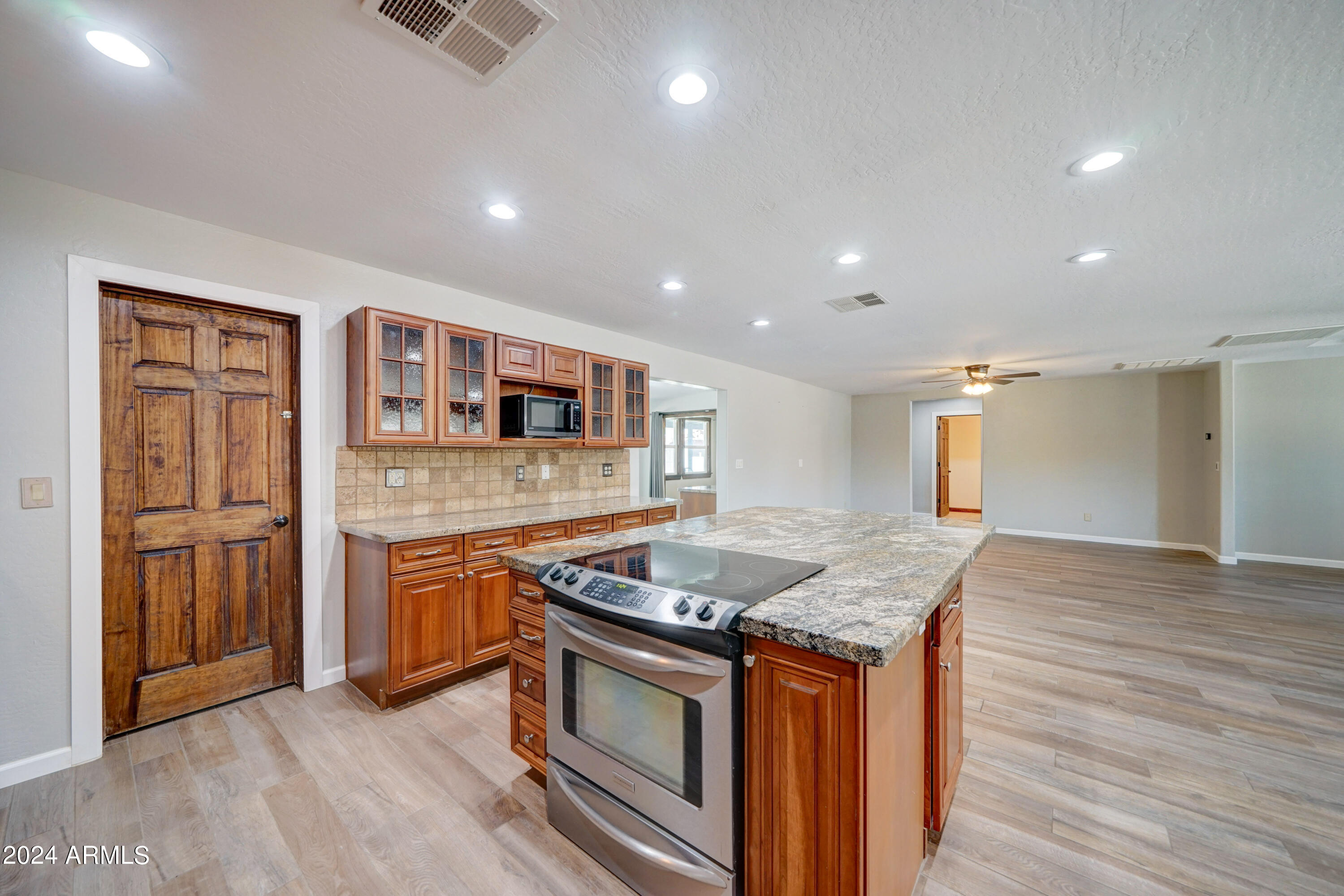 18734 E VIA DE PALMAS