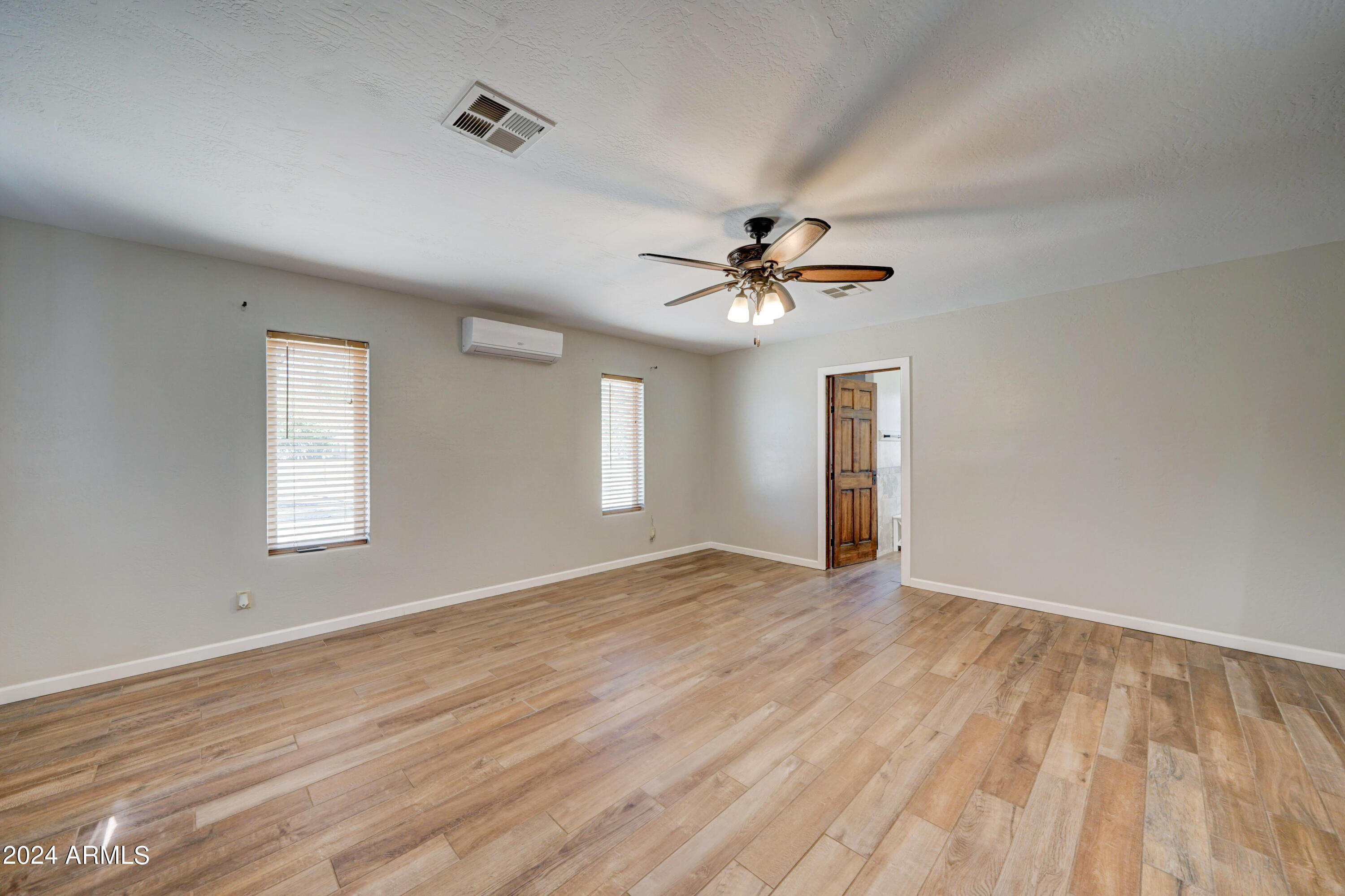 18734 E VIA DE PALMAS