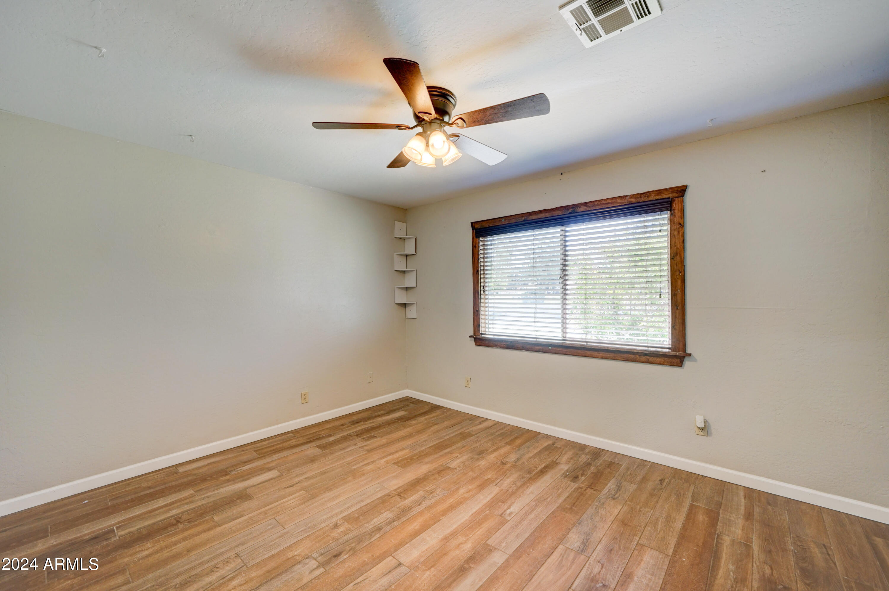 18734 E VIA DE PALMAS