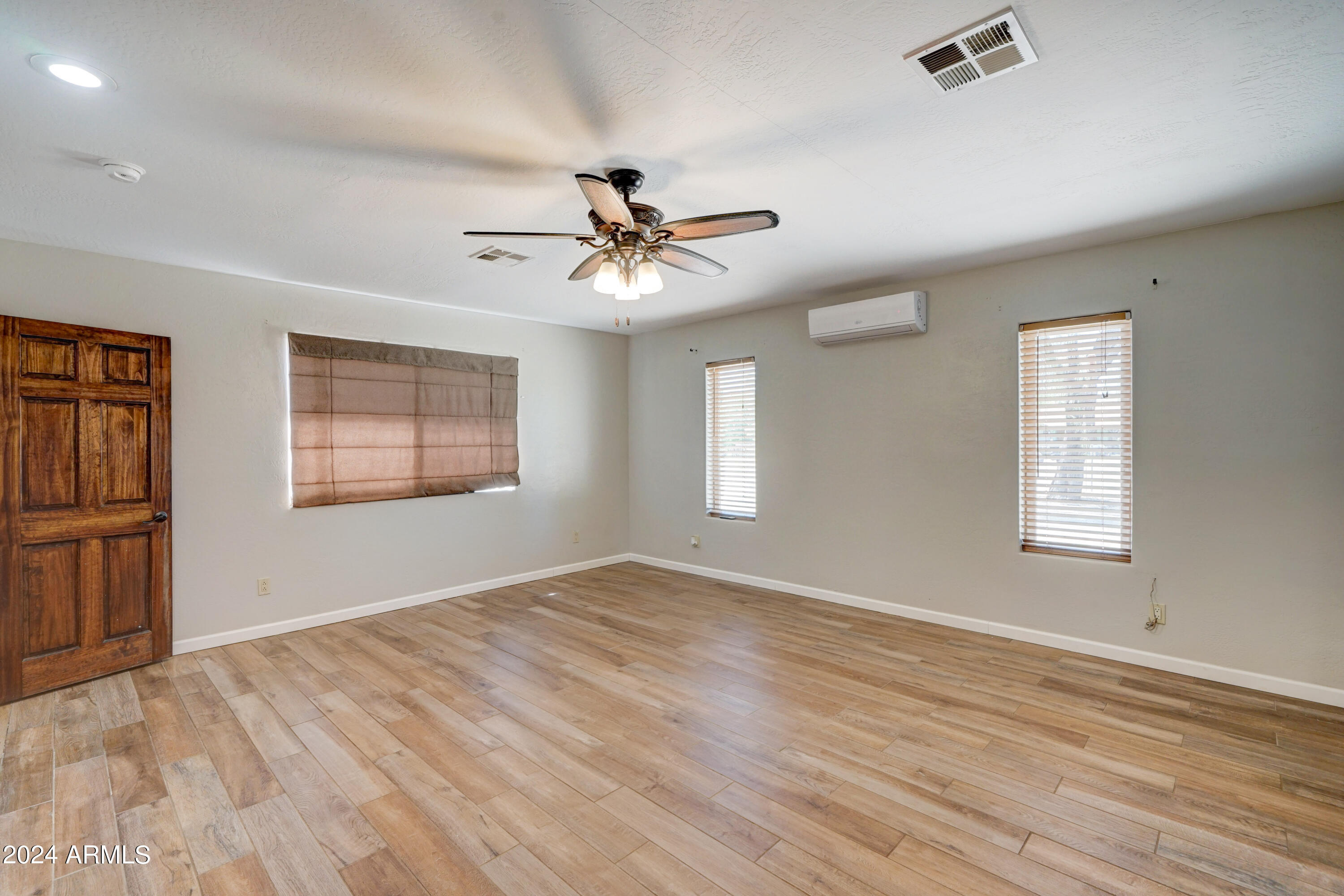 18734 E VIA DE PALMAS