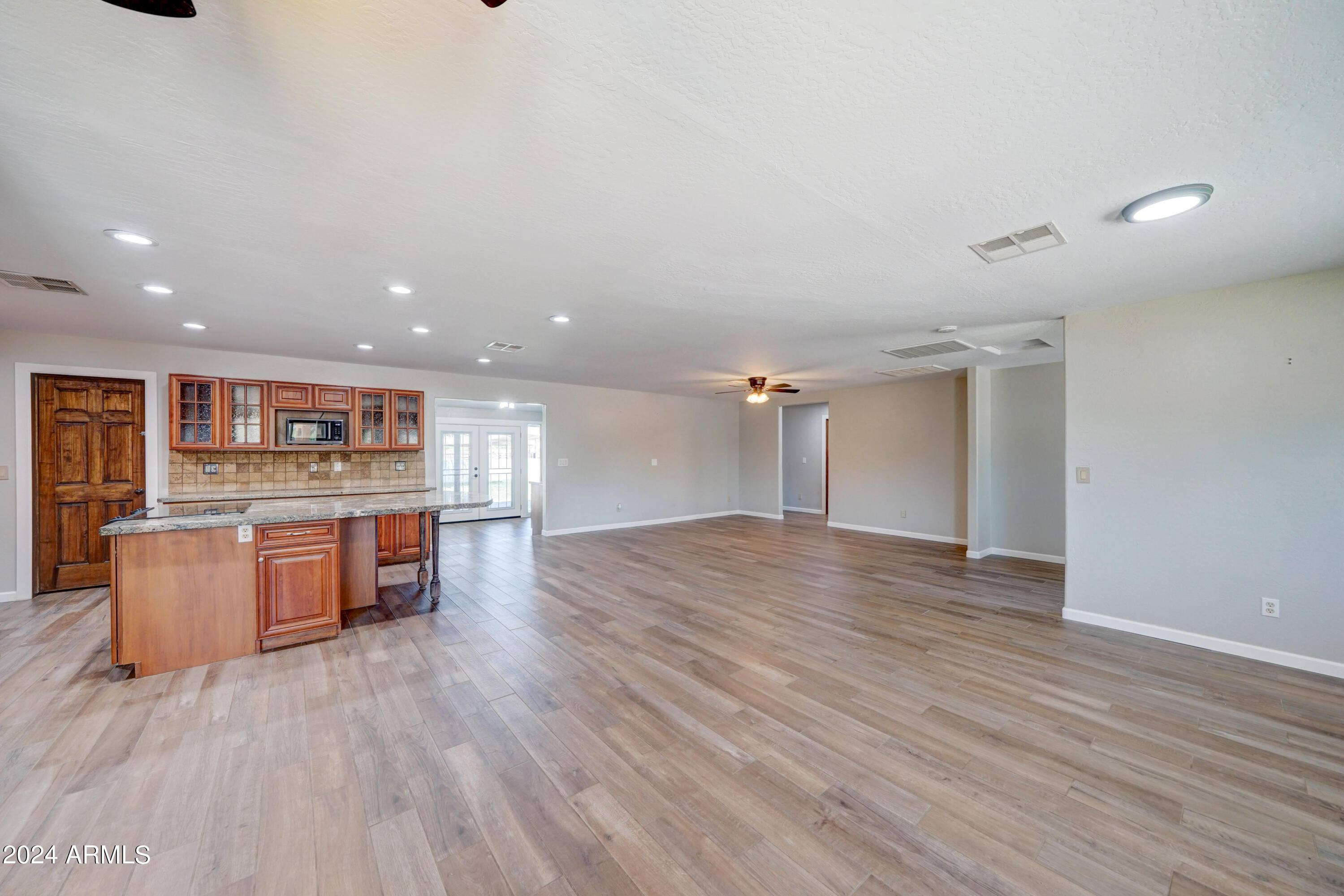 18734 E VIA DE PALMAS