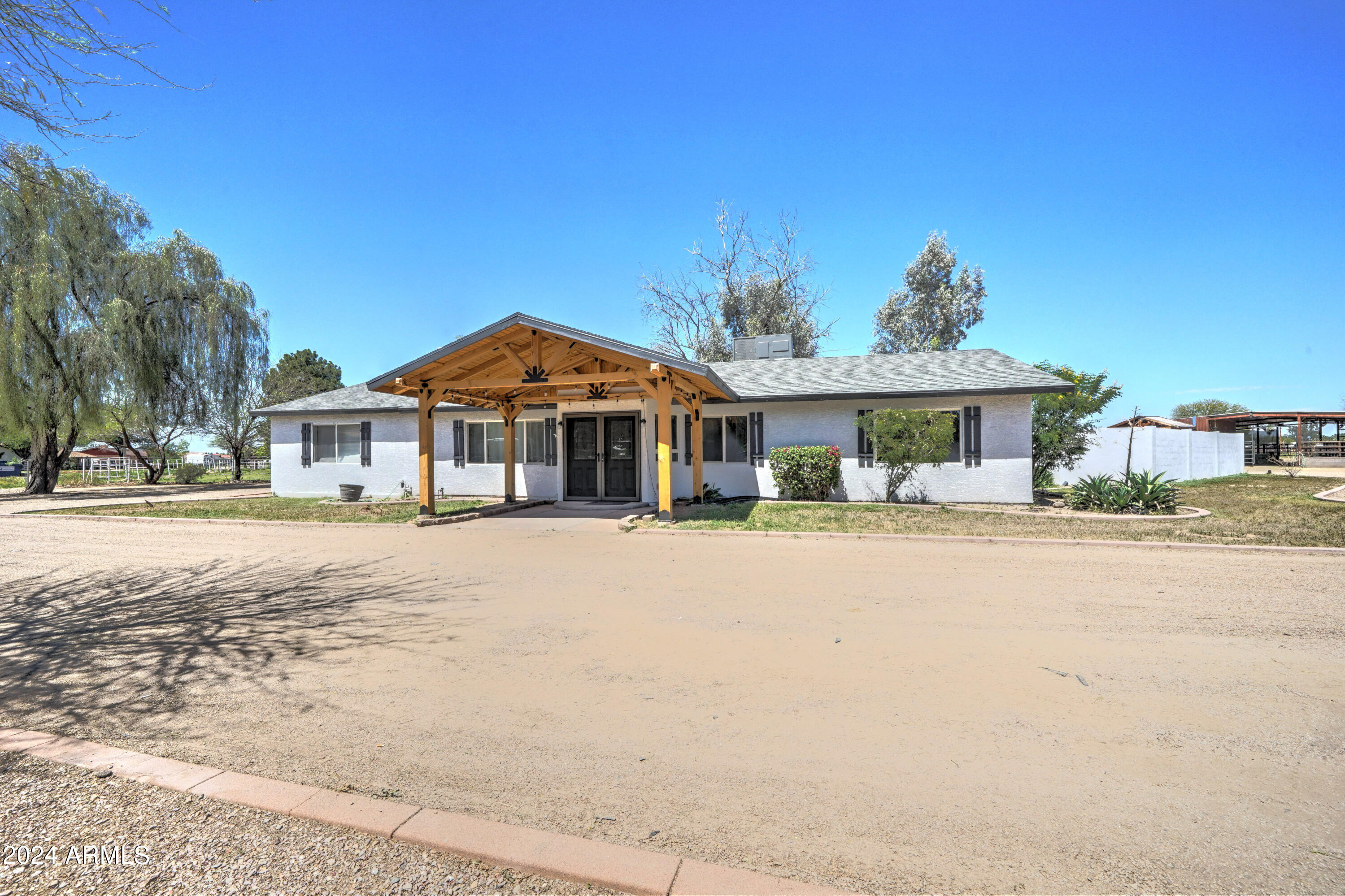 18734 E VIA DE PALMAS