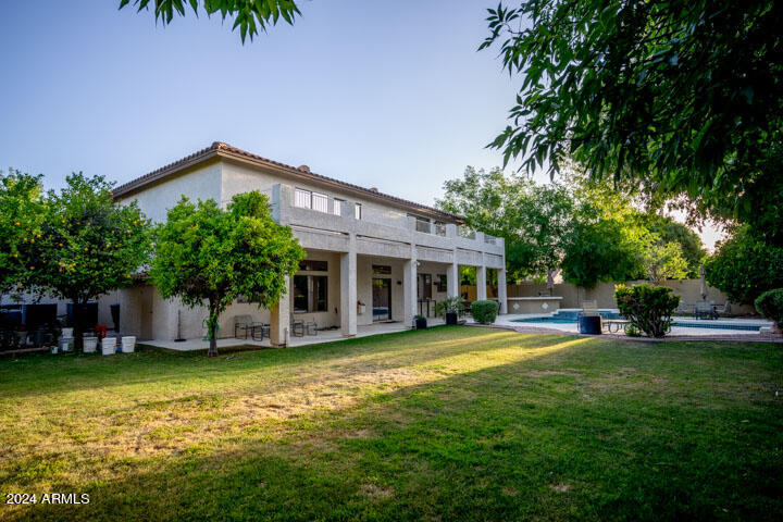 2722 W CARLA VISTA Drive