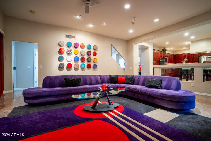 2722 W CARLA VISTA Drive