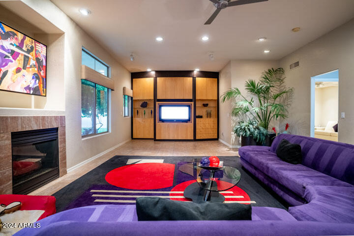 2722 W CARLA VISTA Drive