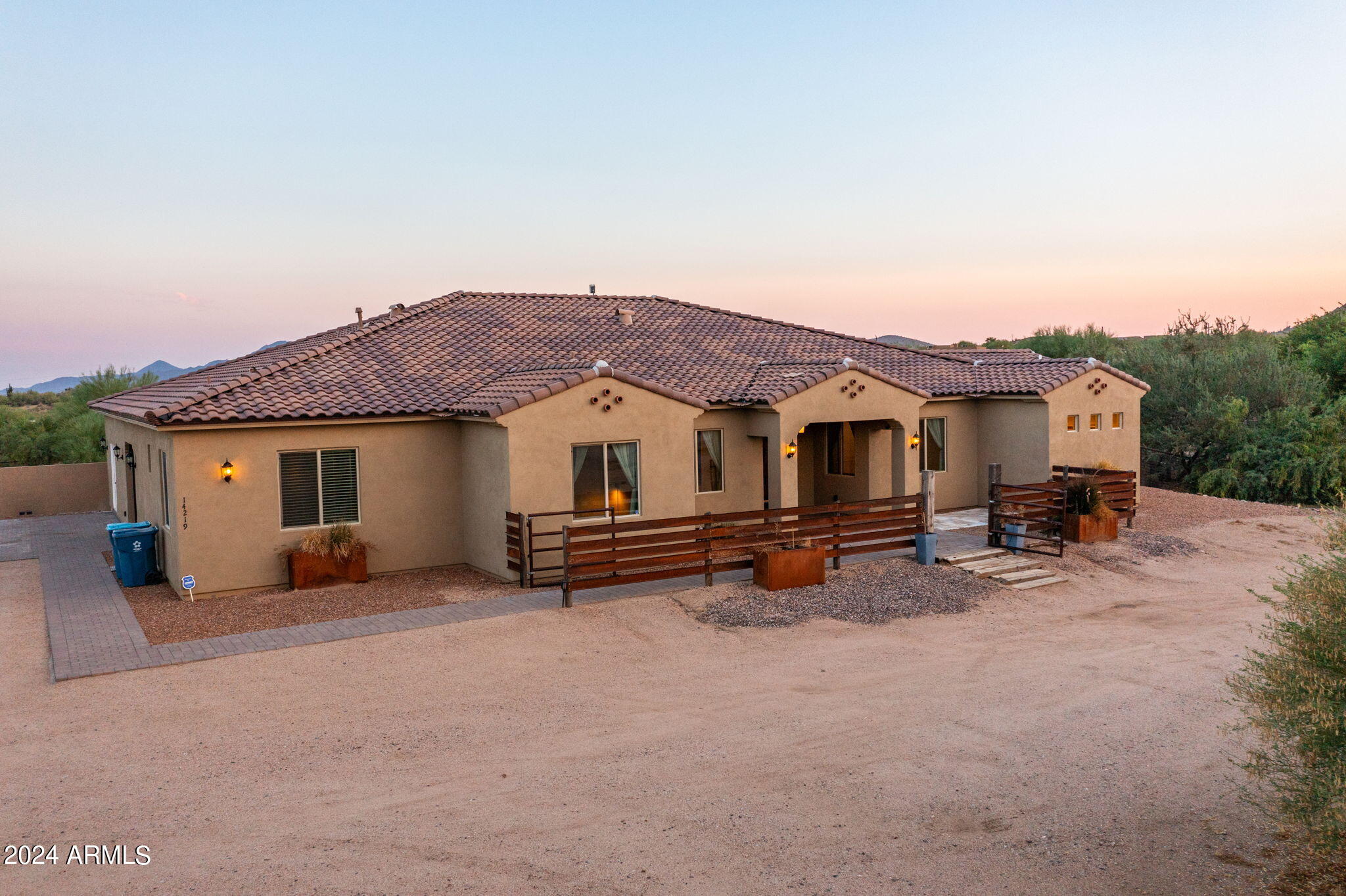 14219 E DOVE VALLEY Road