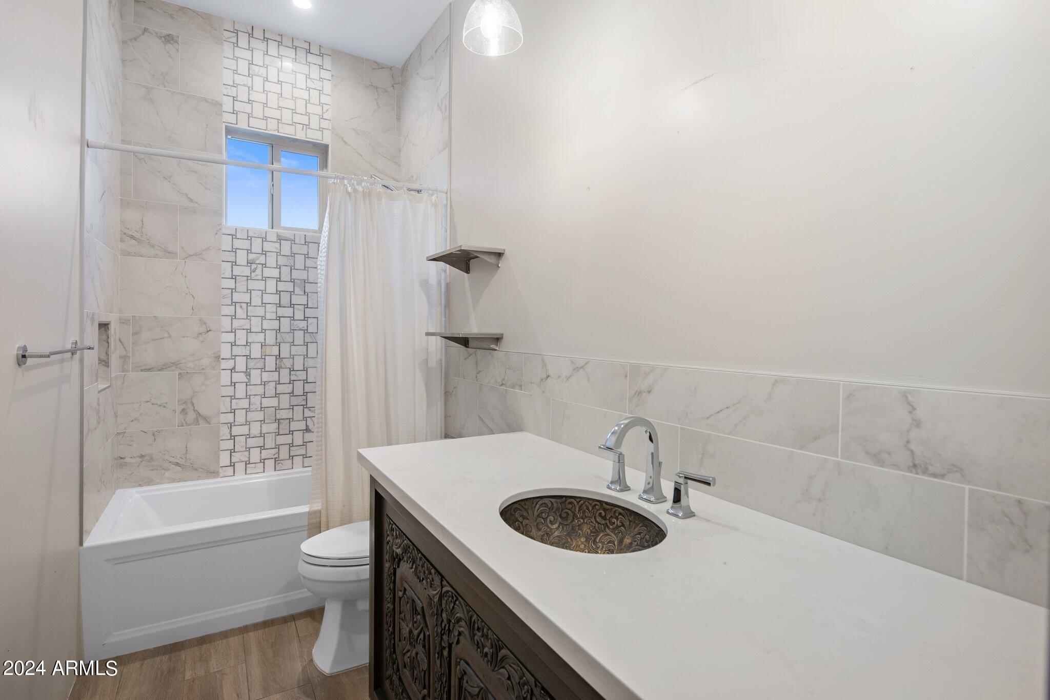 14219 E DOVE VALLEY Road