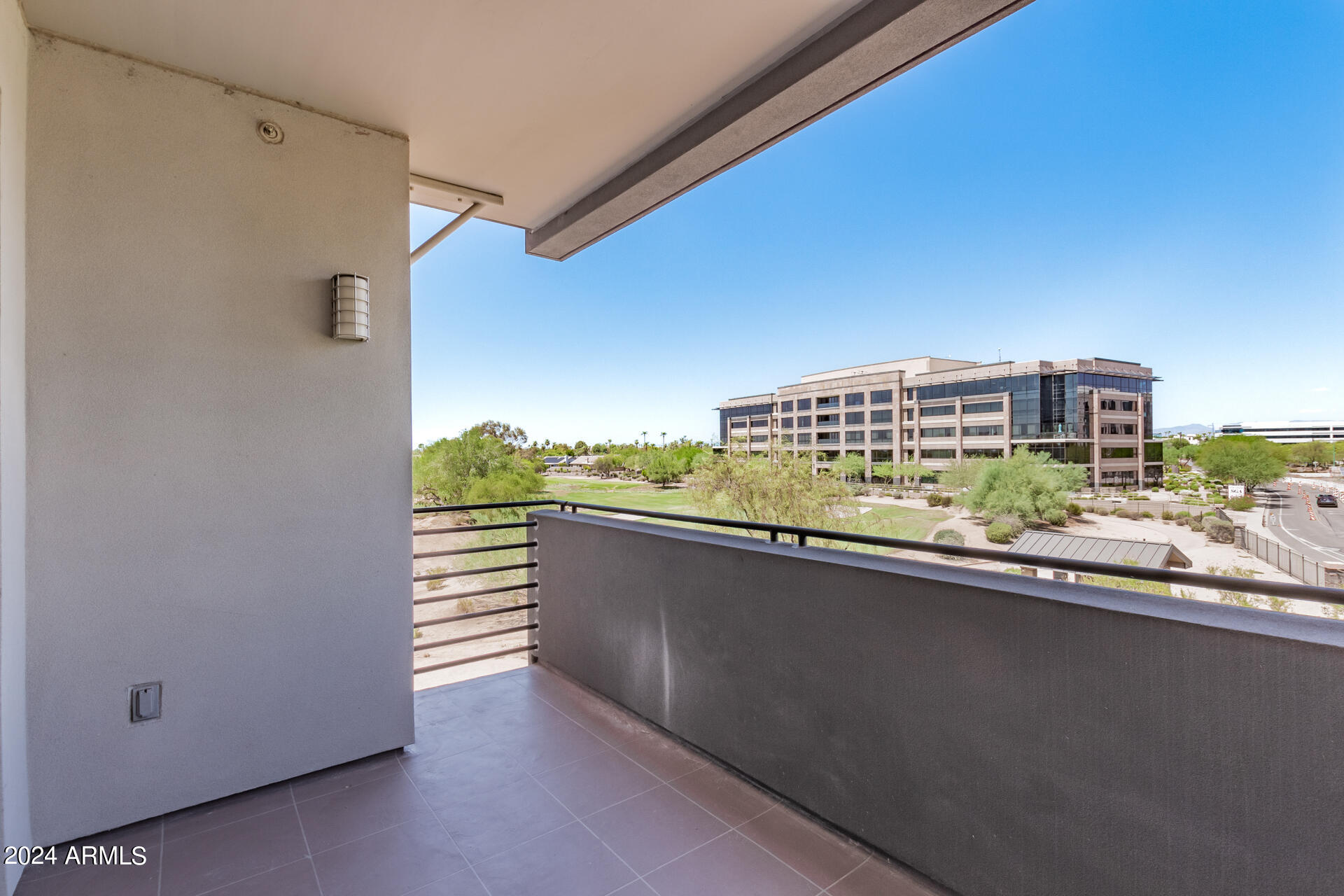 15802 N 71ST Street, 409