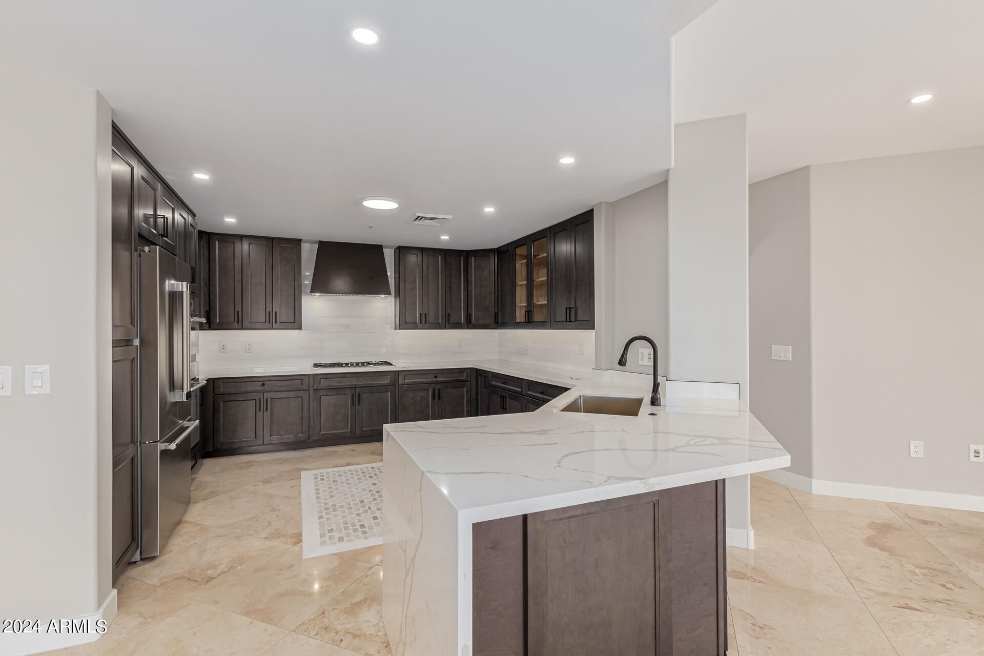 15802 N 71ST Street, 409