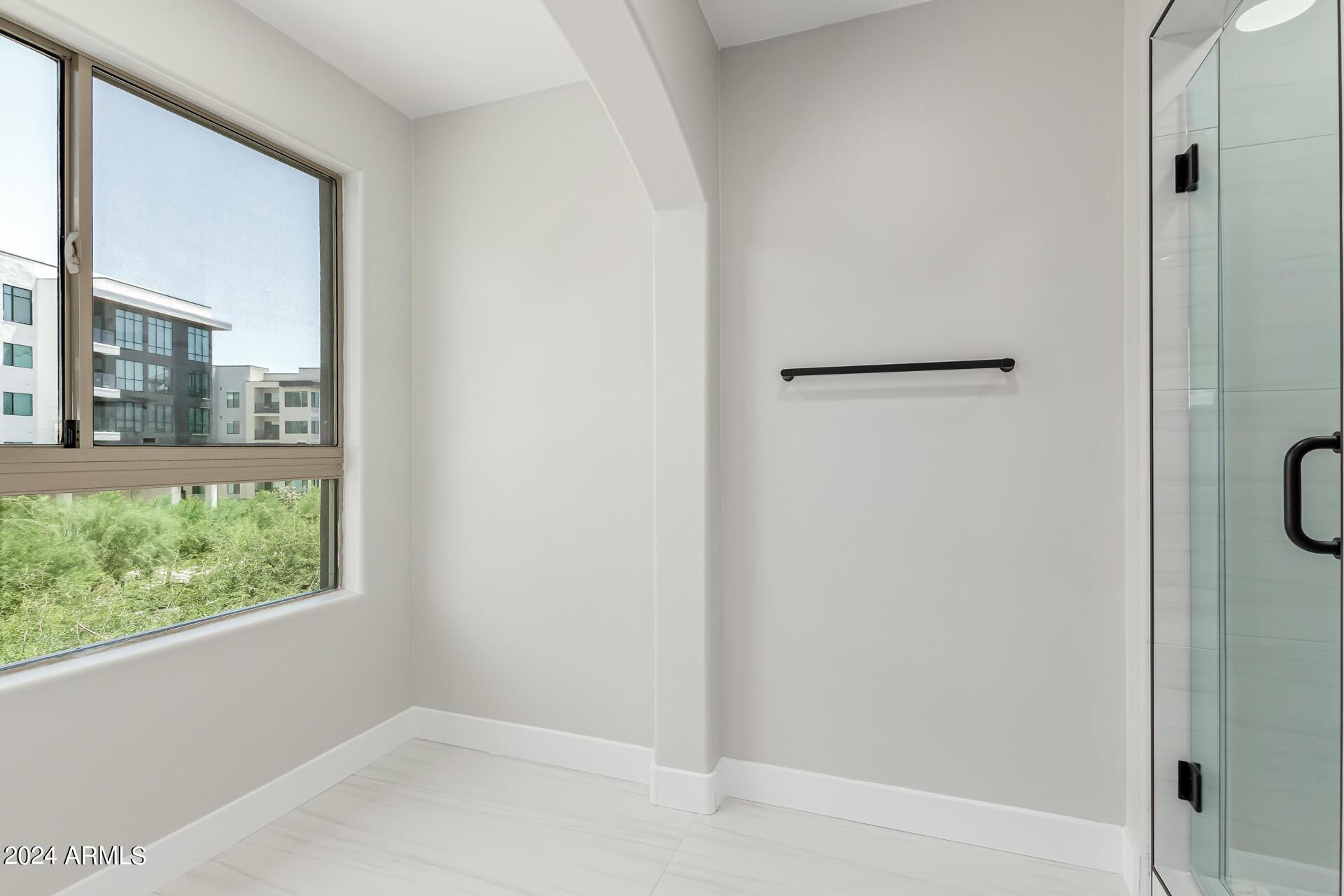 15802 N 71ST Street, 409