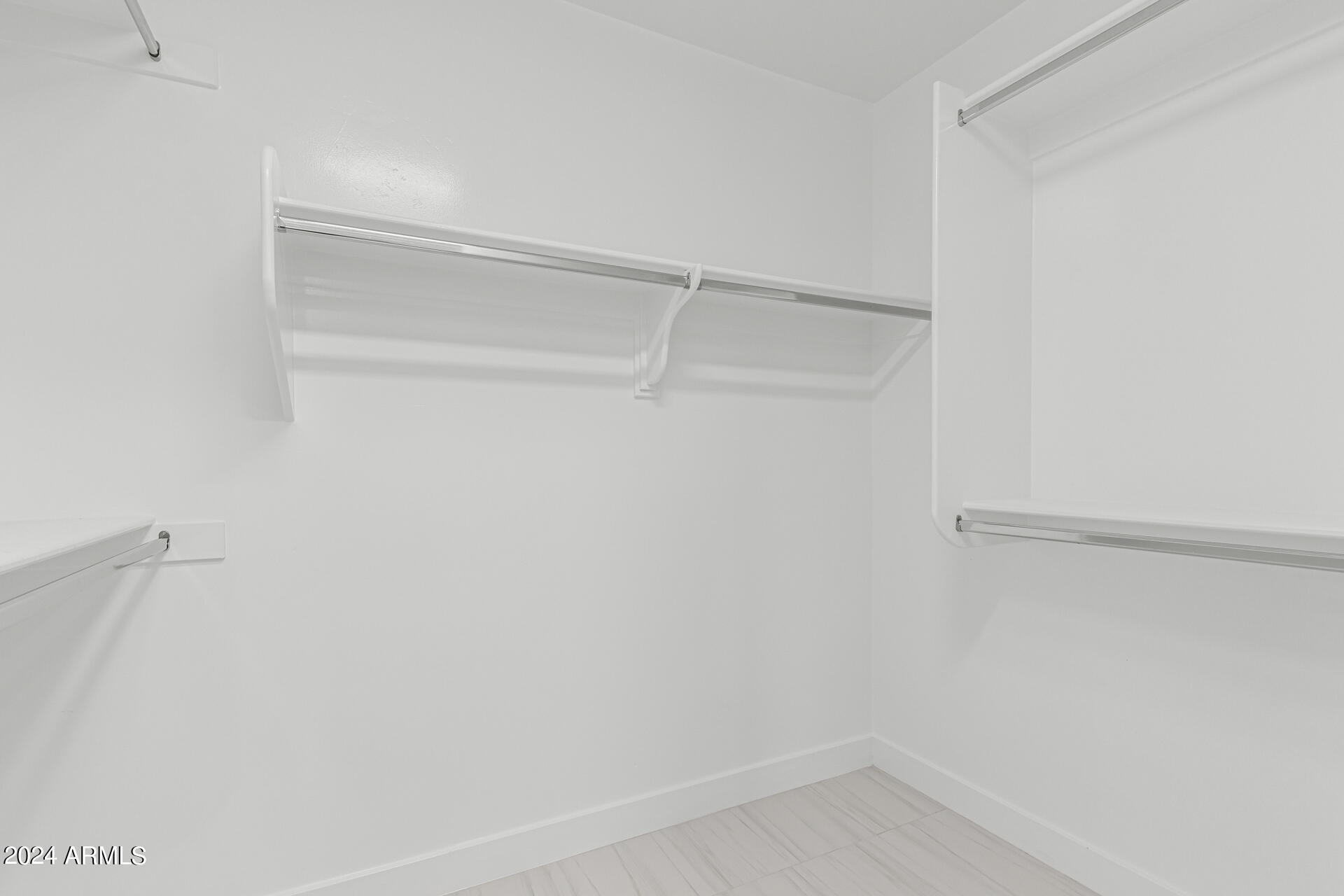 15802 N 71ST Street, 409