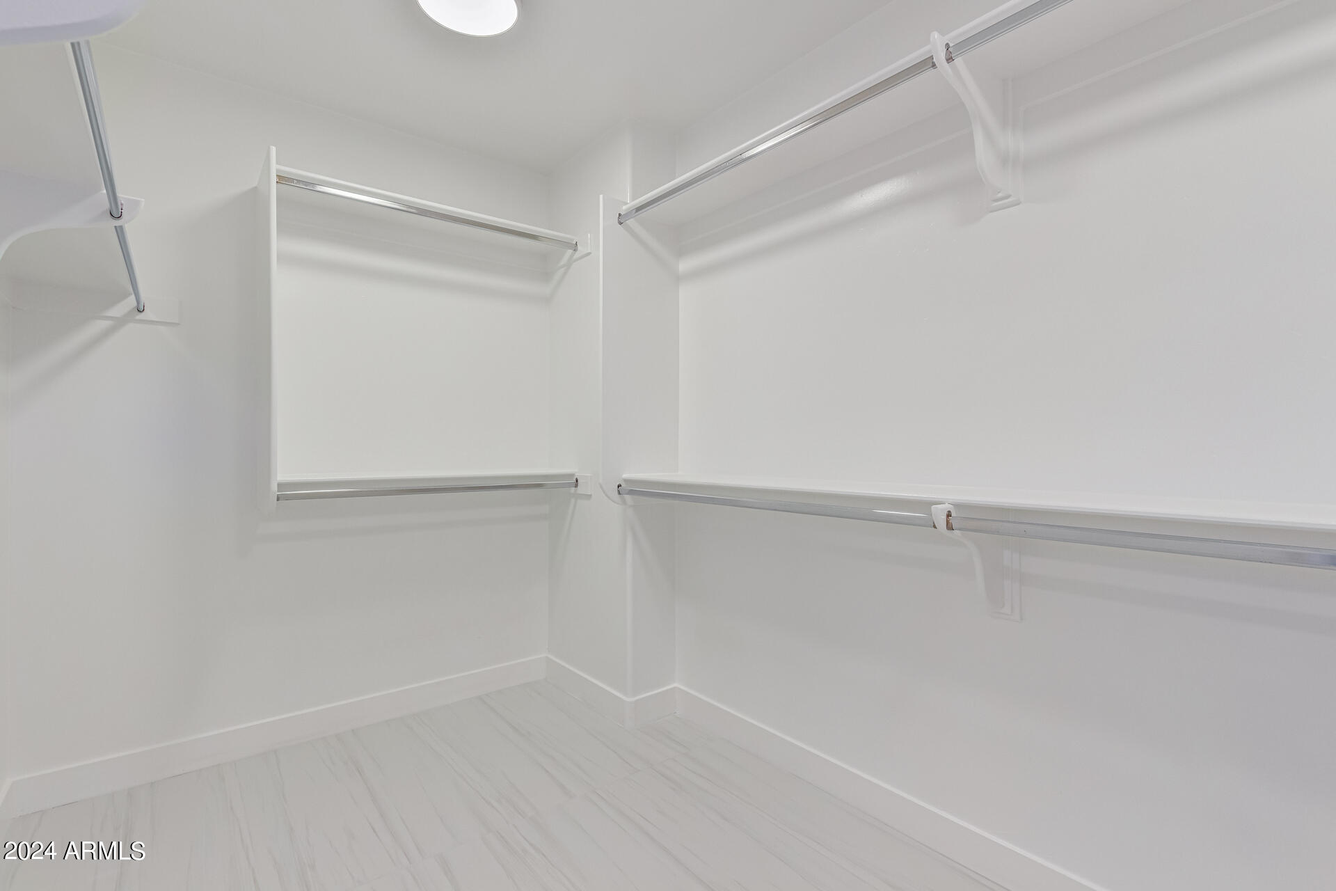 15802 N 71ST Street, 409