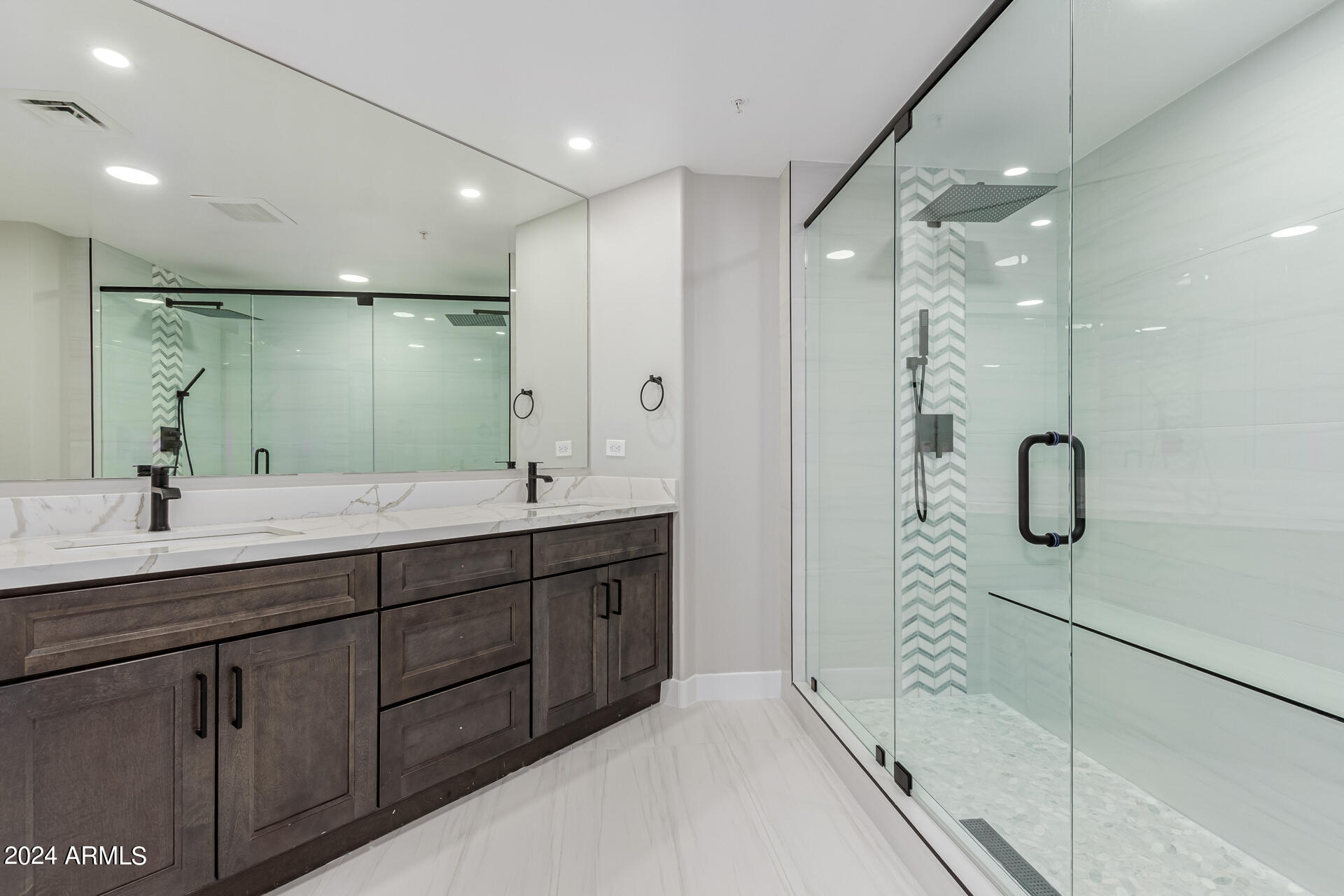 15802 N 71ST Street, 409