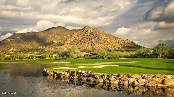 6658 E WHISPERING MESQUITE Trail