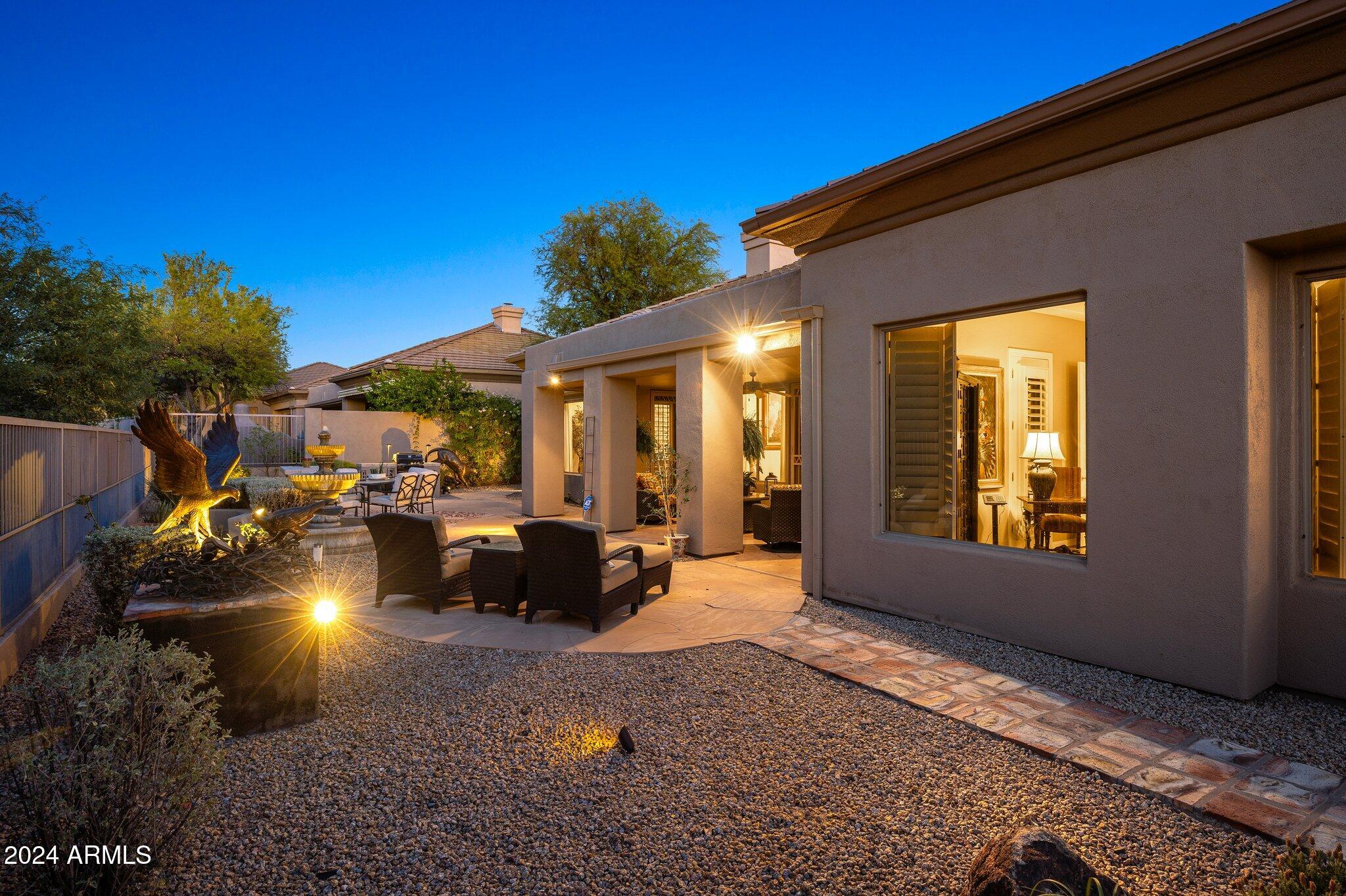 6658 E WHISPERING MESQUITE Trail