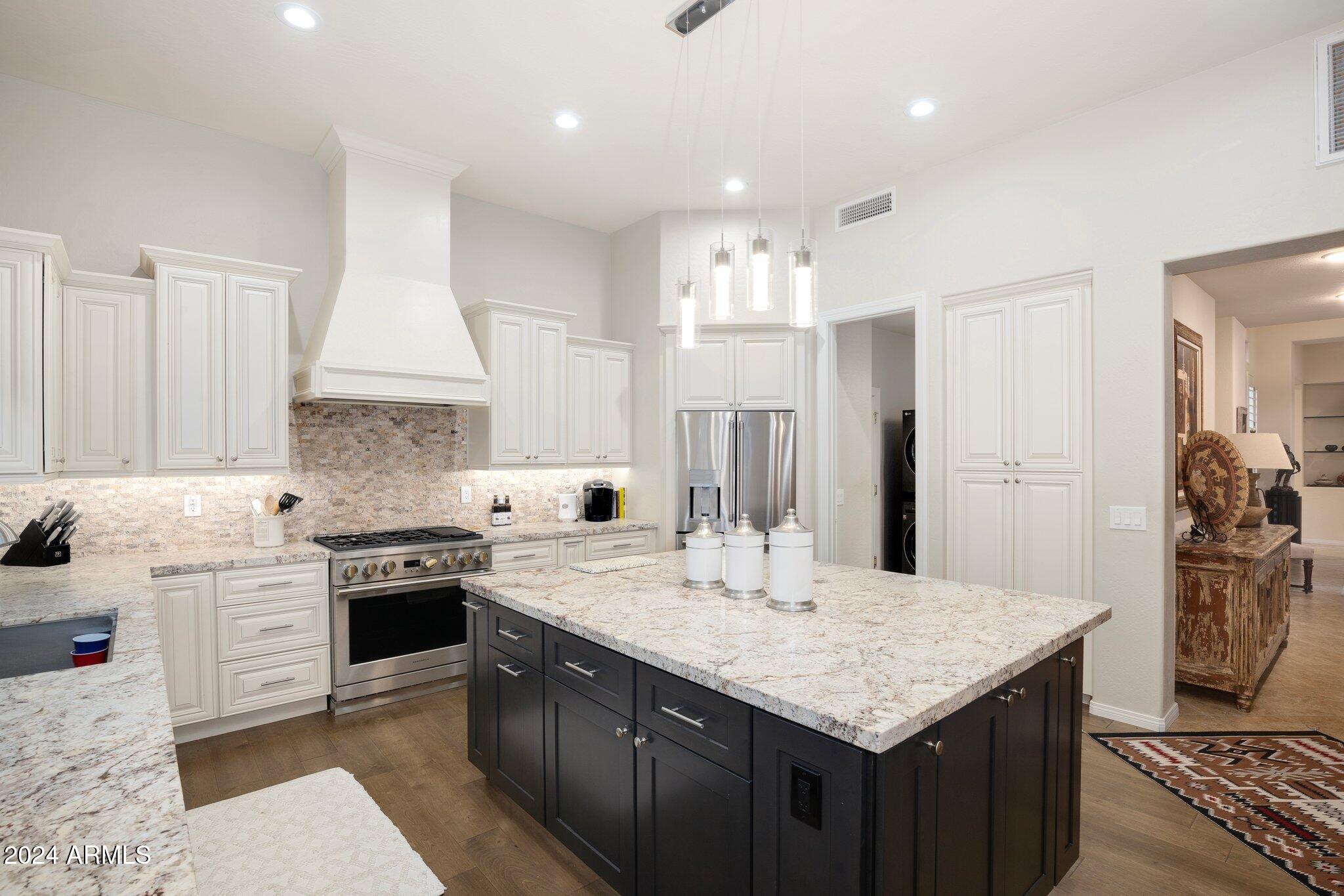 6658 E WHISPERING MESQUITE Trail