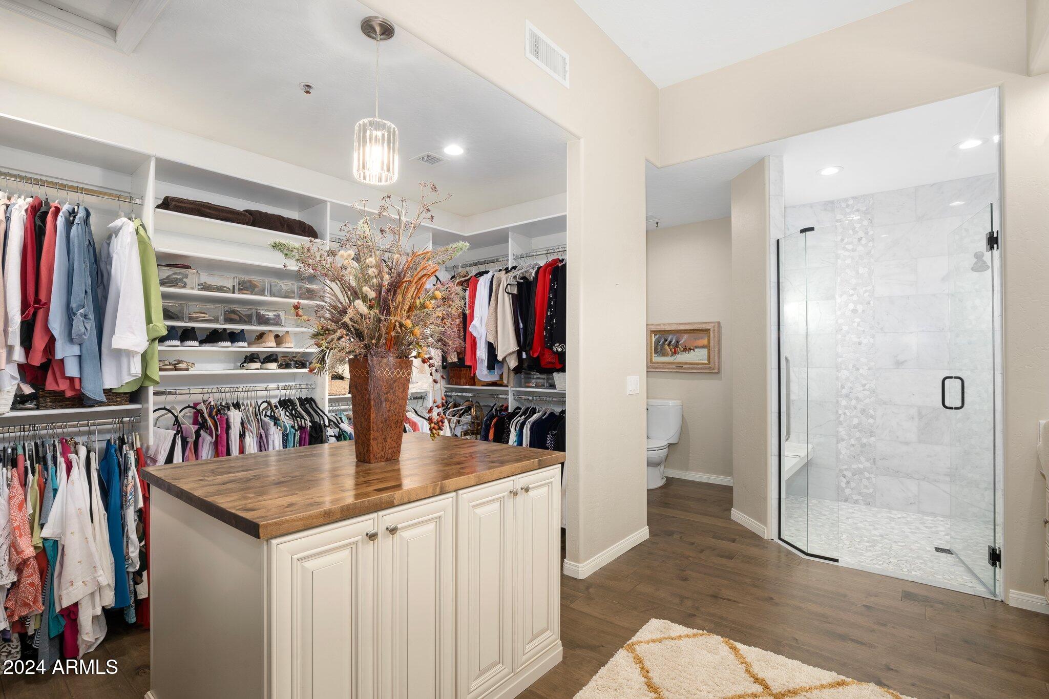 6658 E WHISPERING MESQUITE Trail