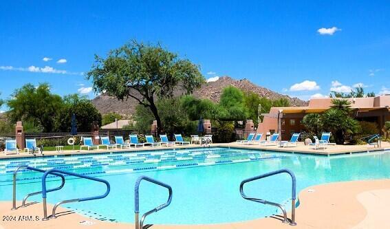 6658 E WHISPERING MESQUITE Trail