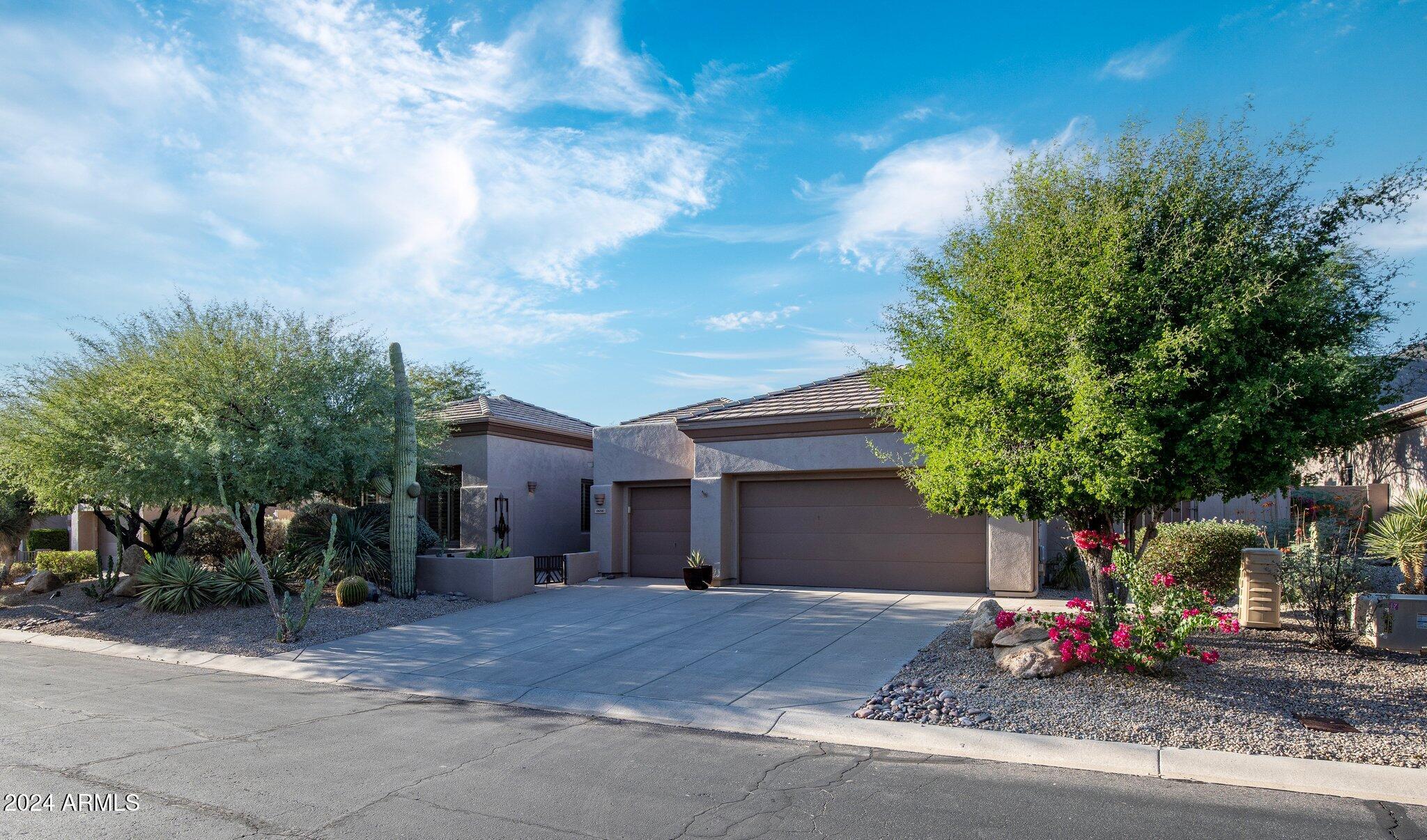 6658 E WHISPERING MESQUITE Trail