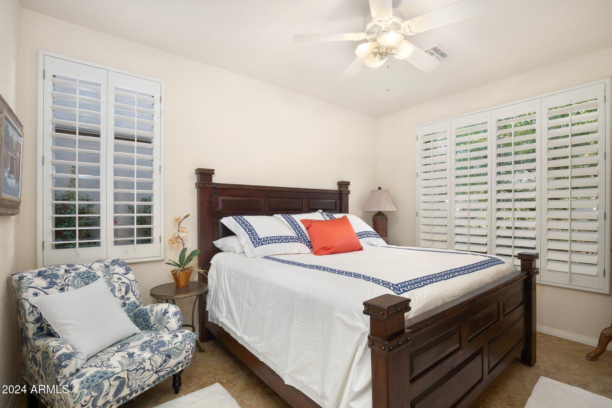 6658 E WHISPERING MESQUITE Trail