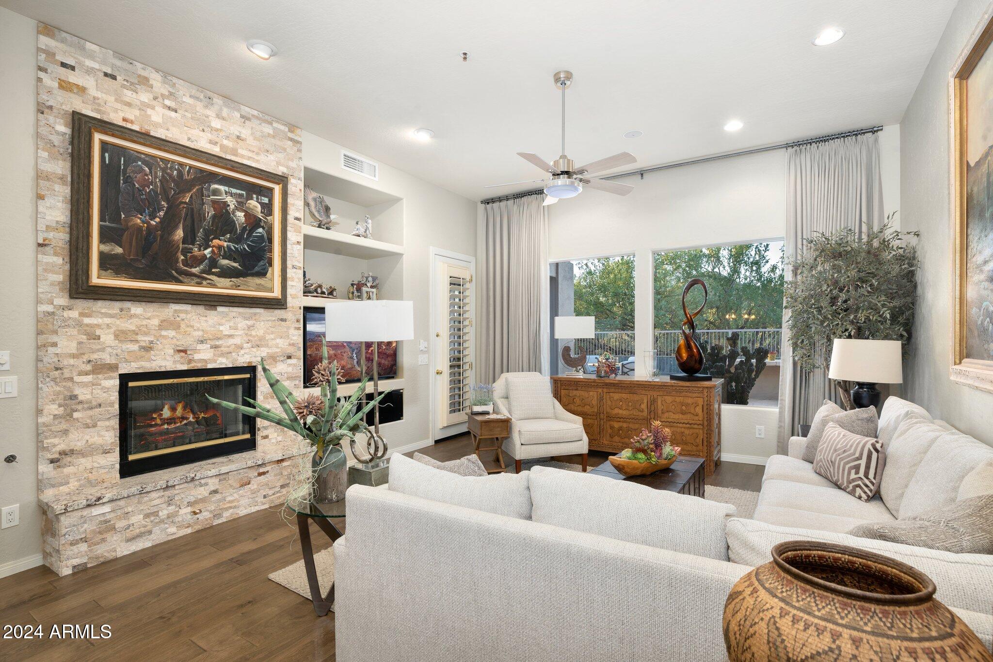 6658 E WHISPERING MESQUITE Trail