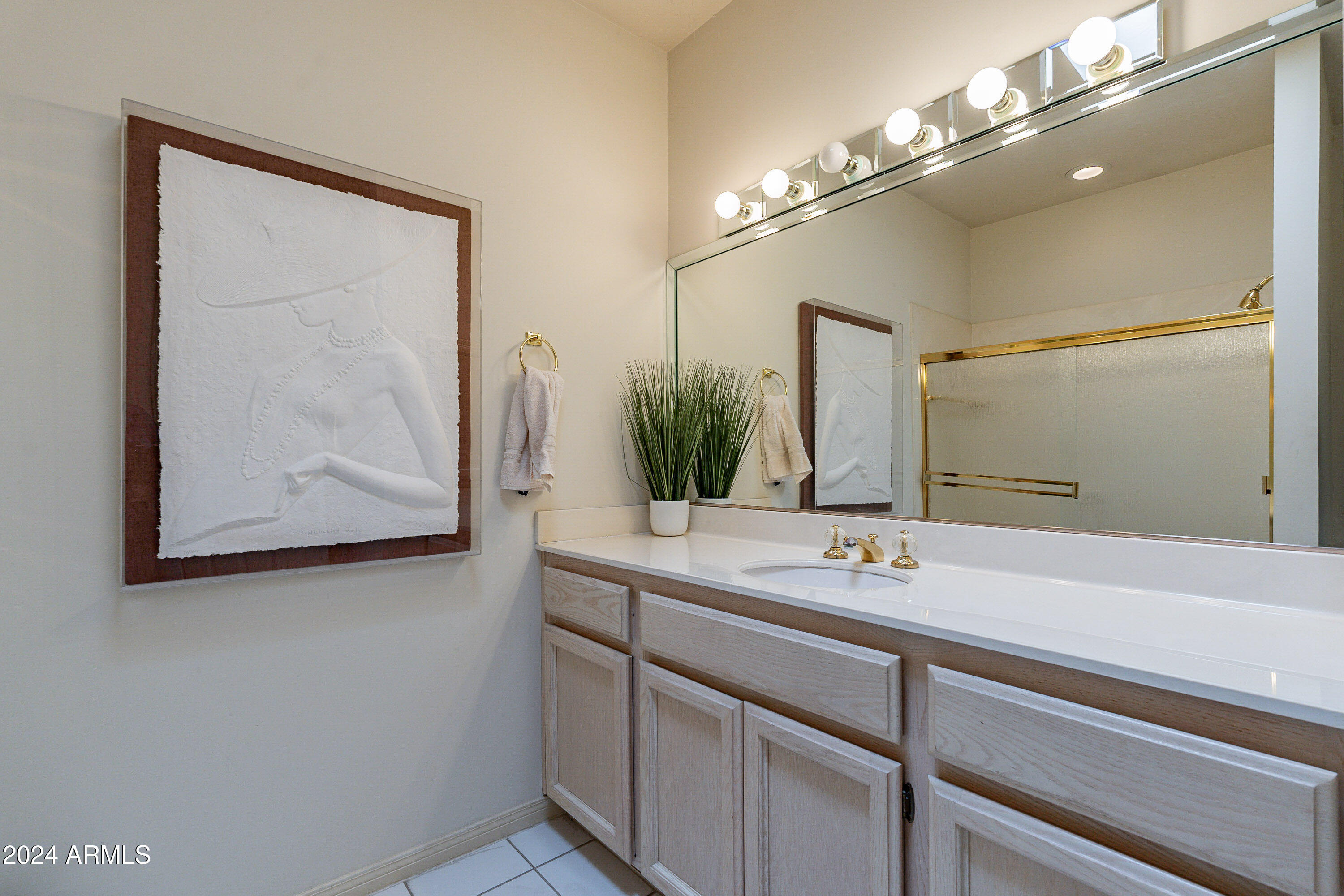 7523 E Clinton Street