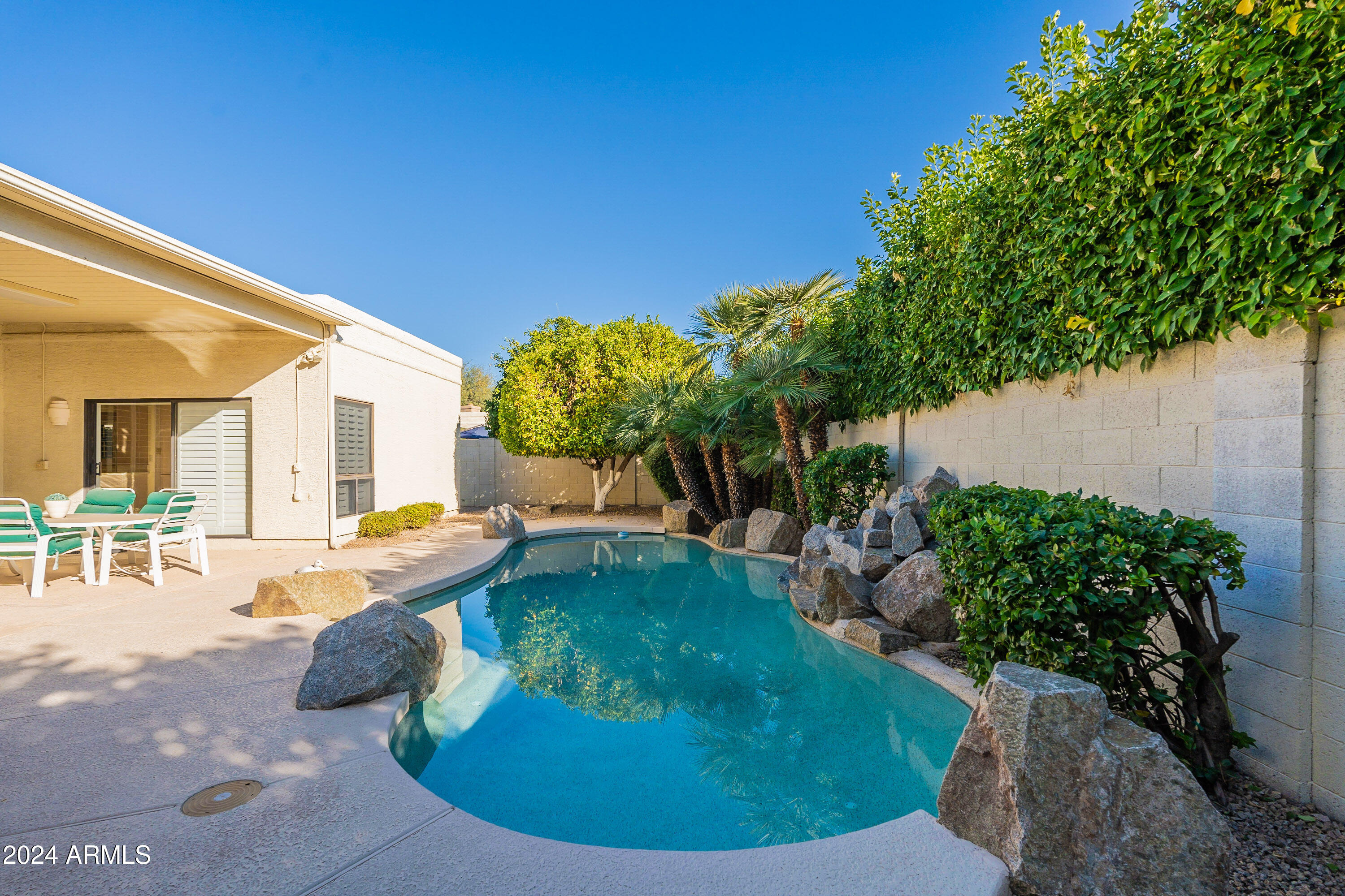 7523 E Clinton Street