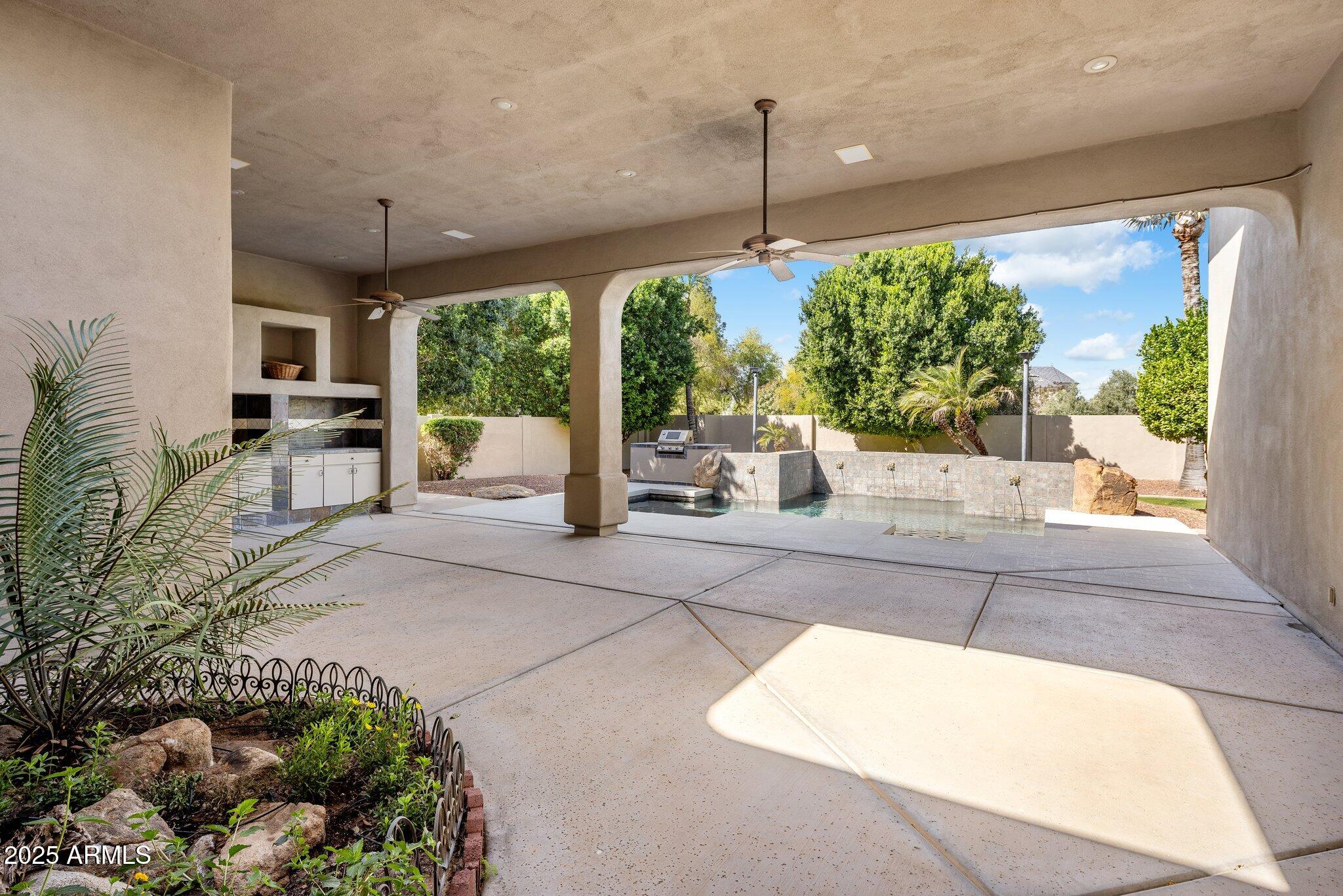 300 N PORTLAND Avenue