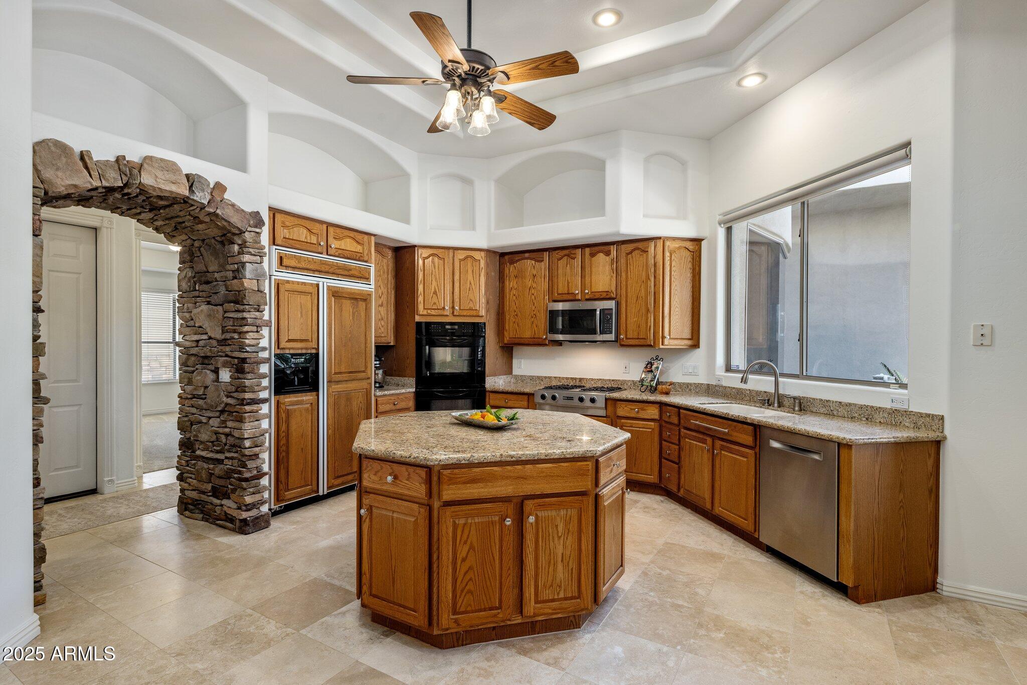 300 N PORTLAND Avenue