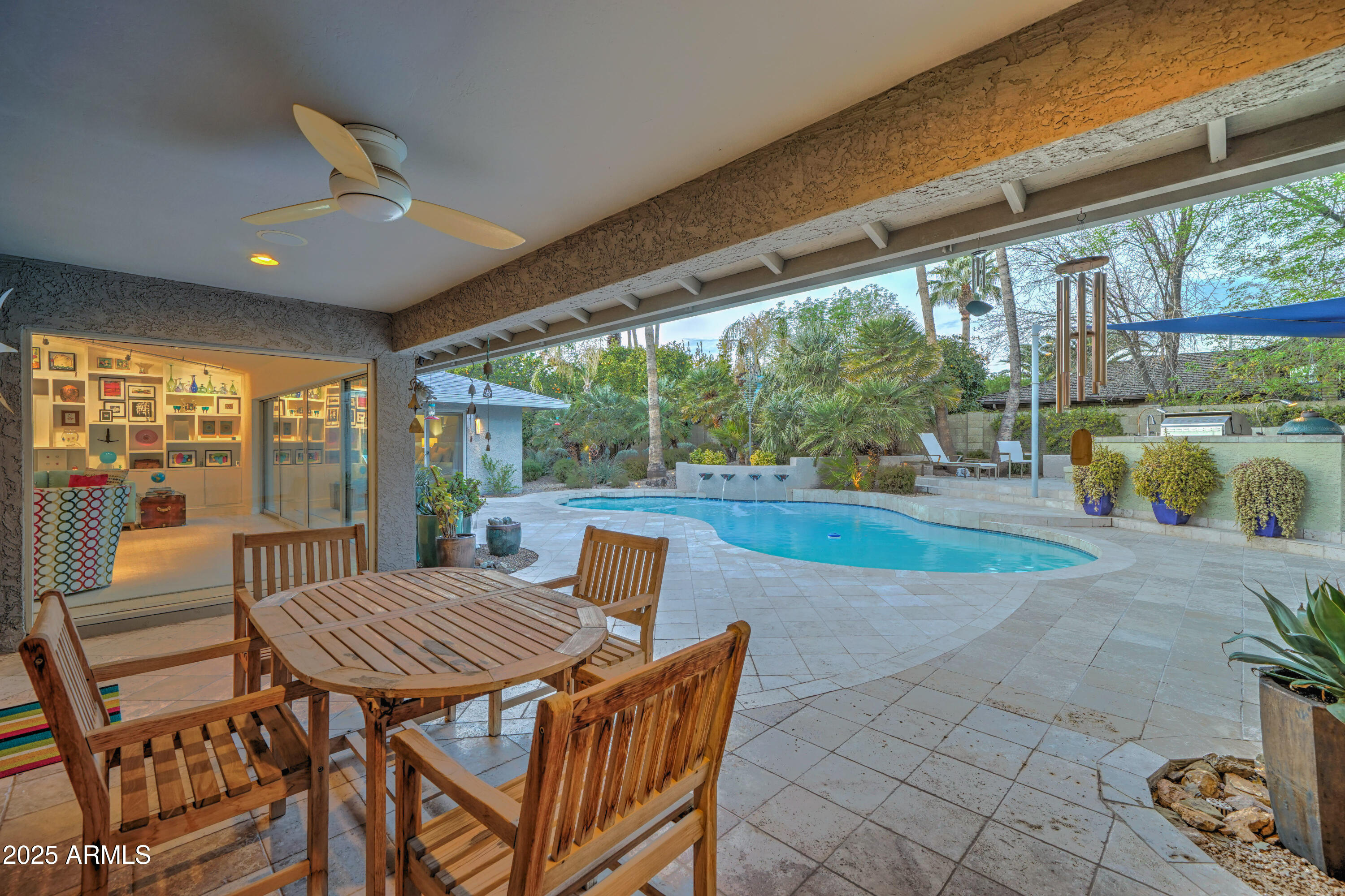 5432 E PARADISE Drive