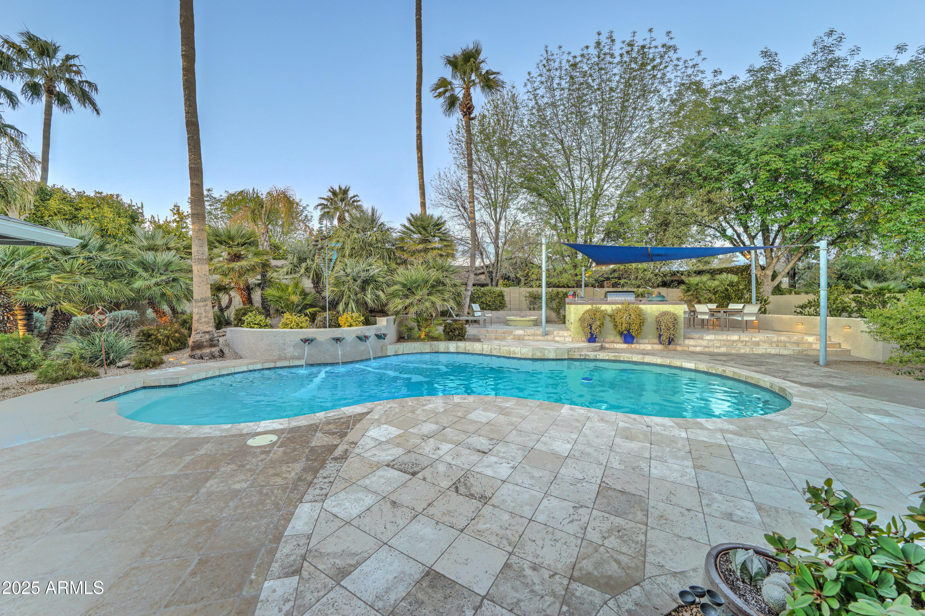 5432 E PARADISE Drive