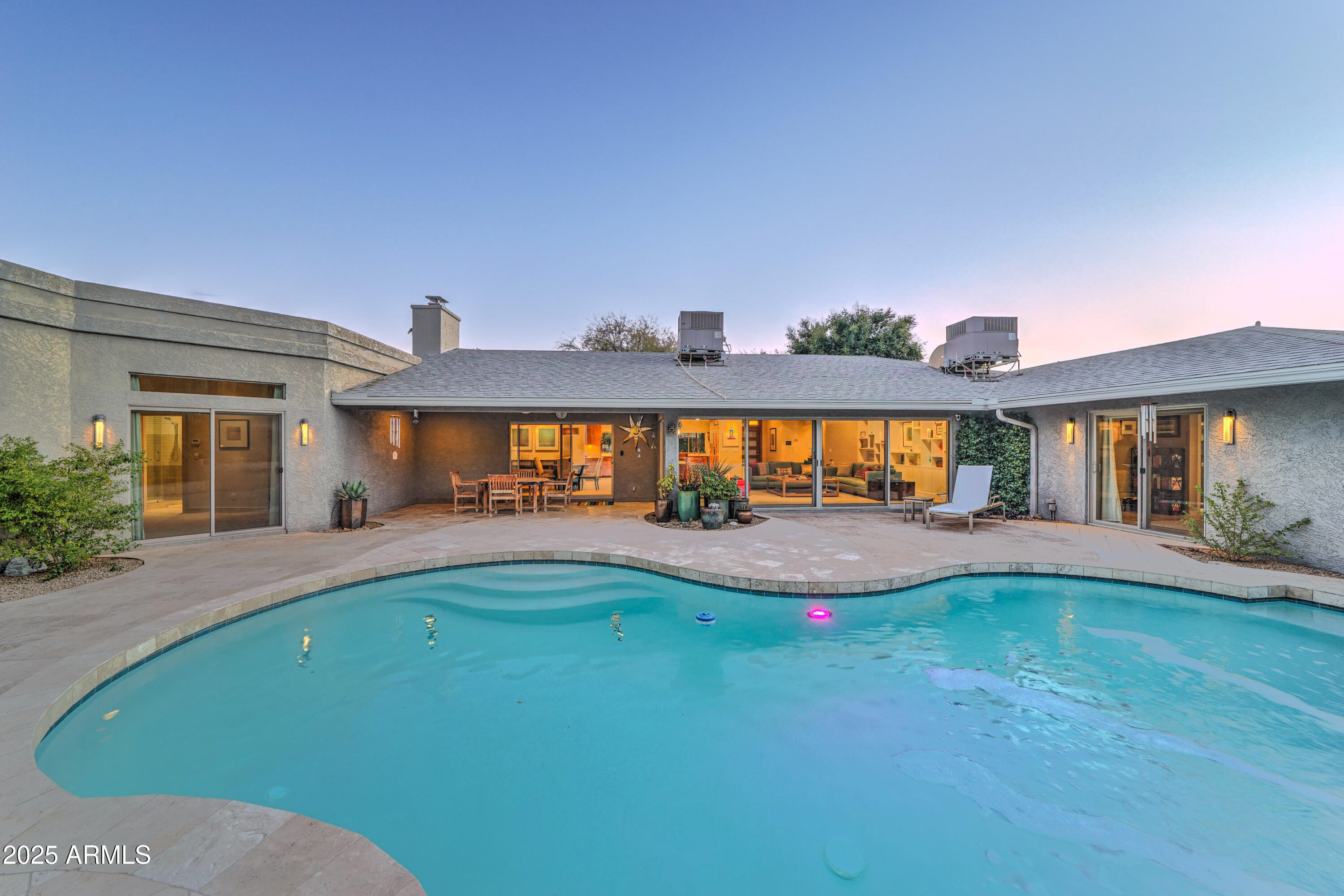 5432 E PARADISE Drive