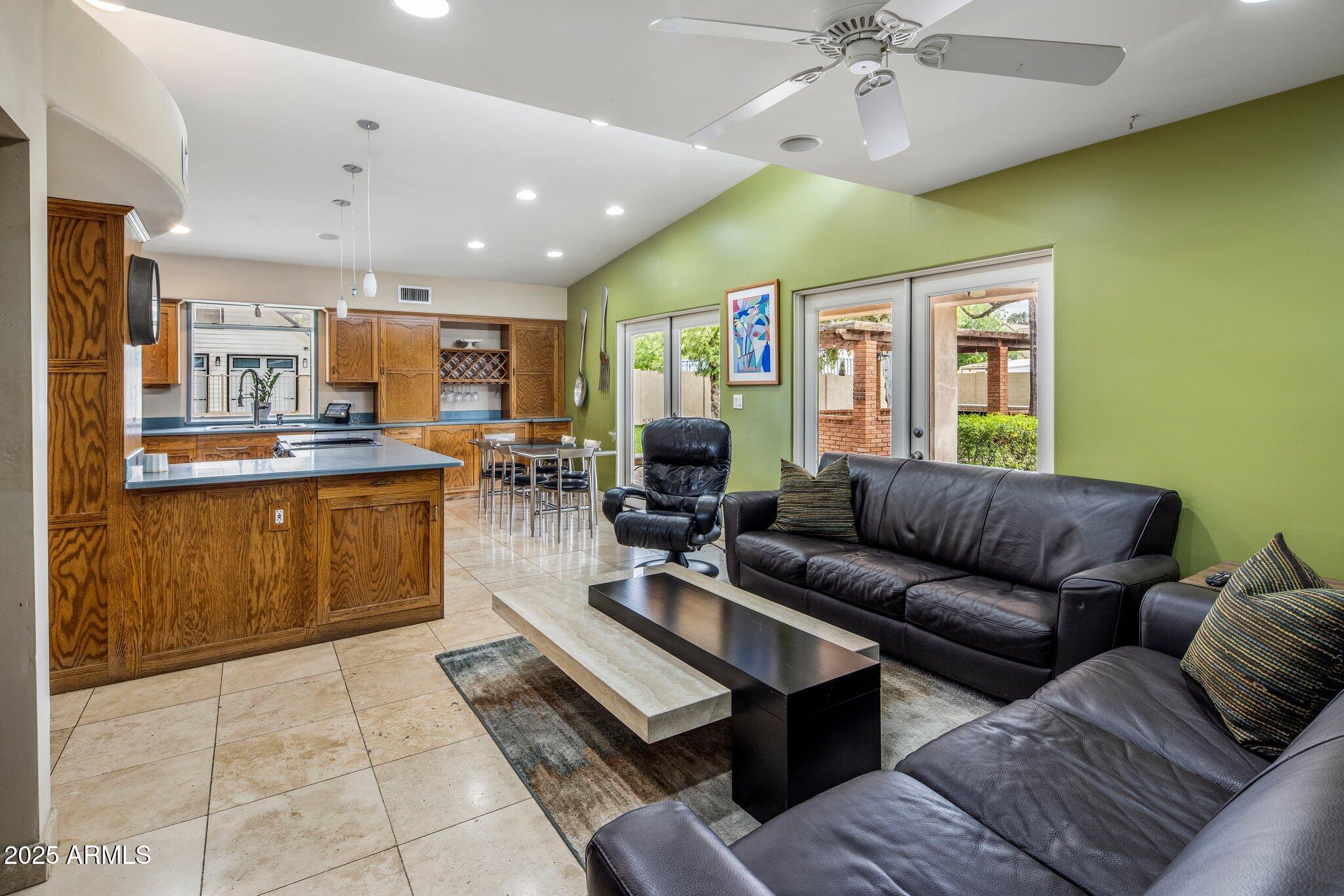 10607 S 159TH Street