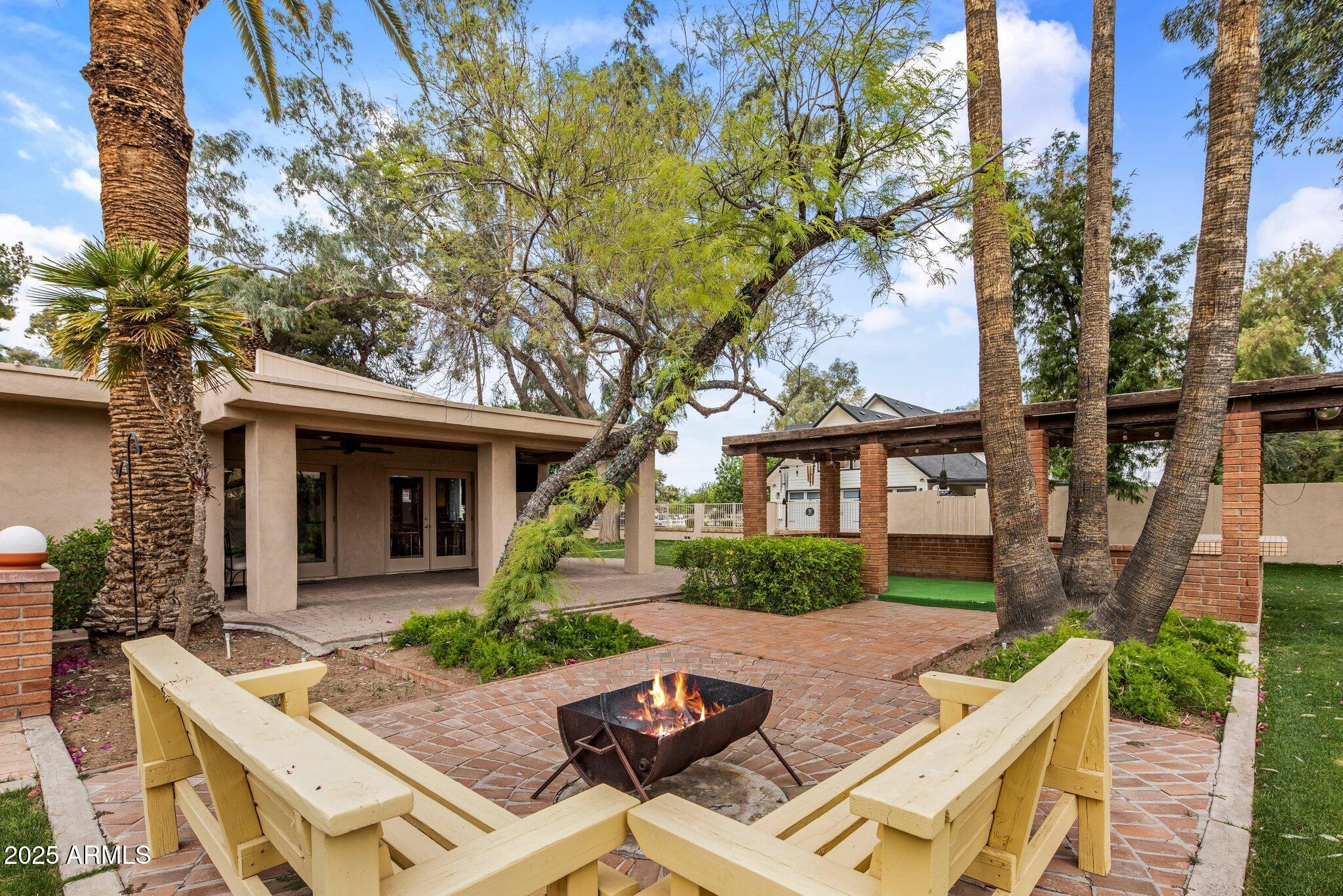 10607 S 159TH Street