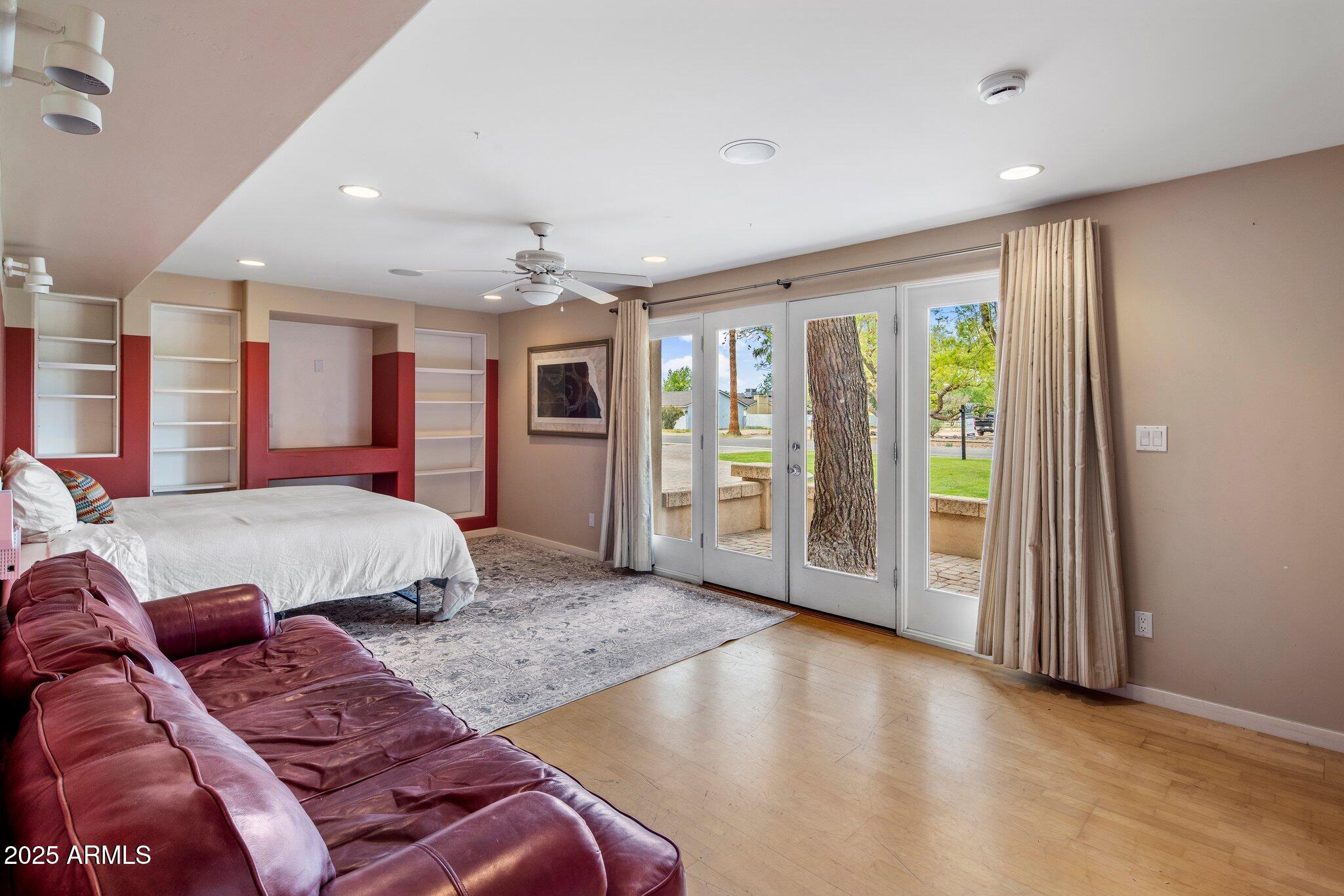 10607 S 159TH Street