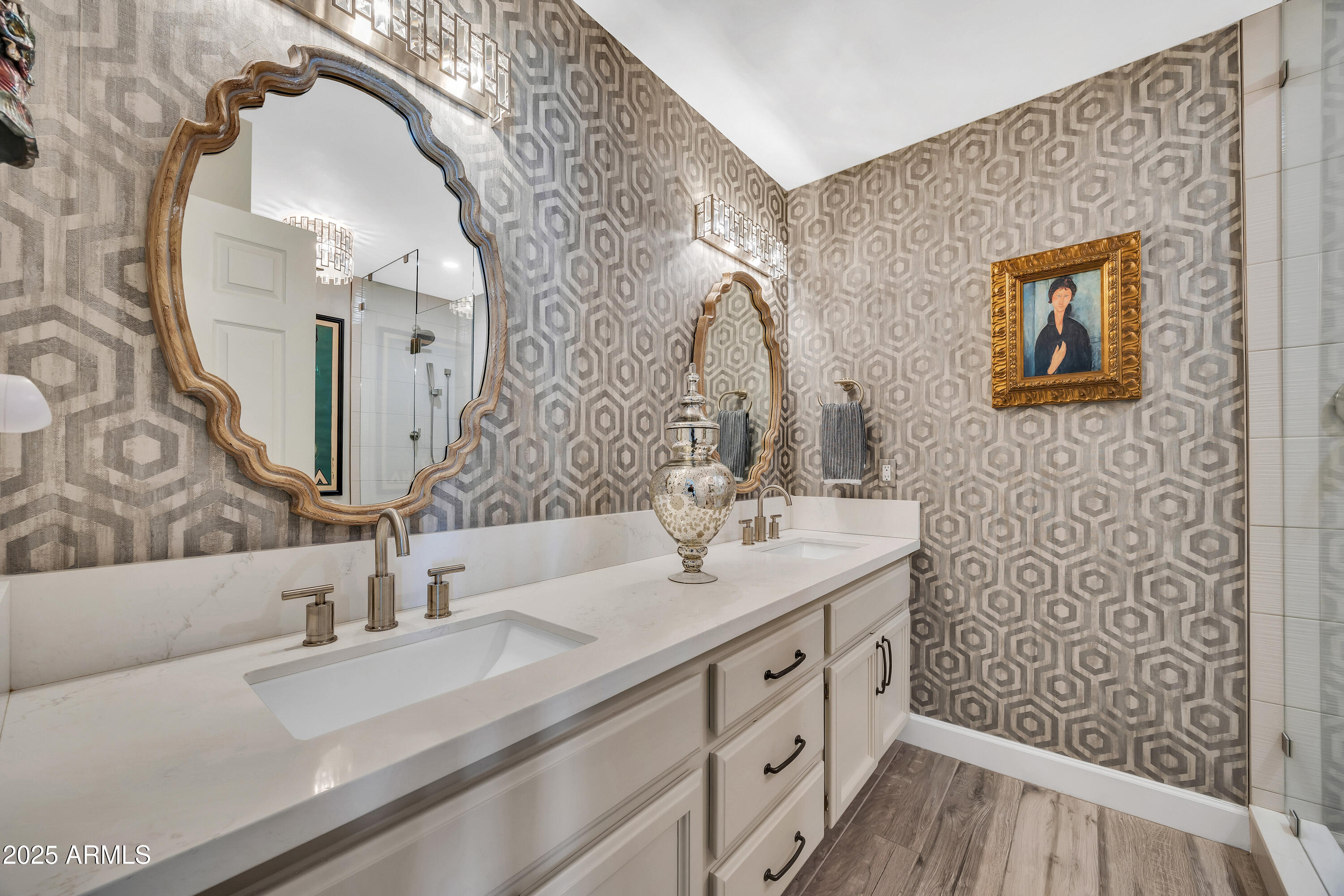 3109 E SIERRA MADRE Way