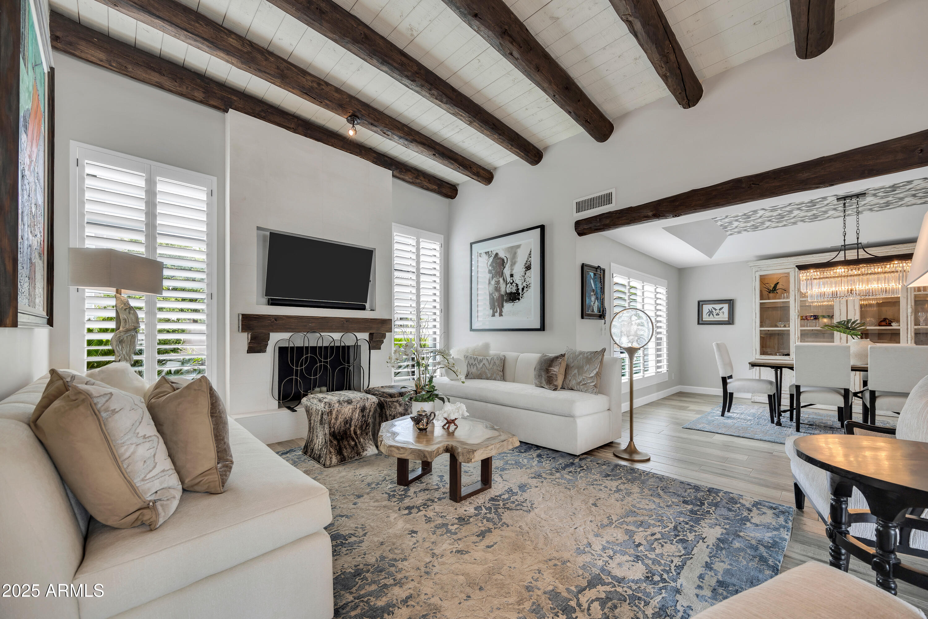 3109 E SIERRA MADRE Way