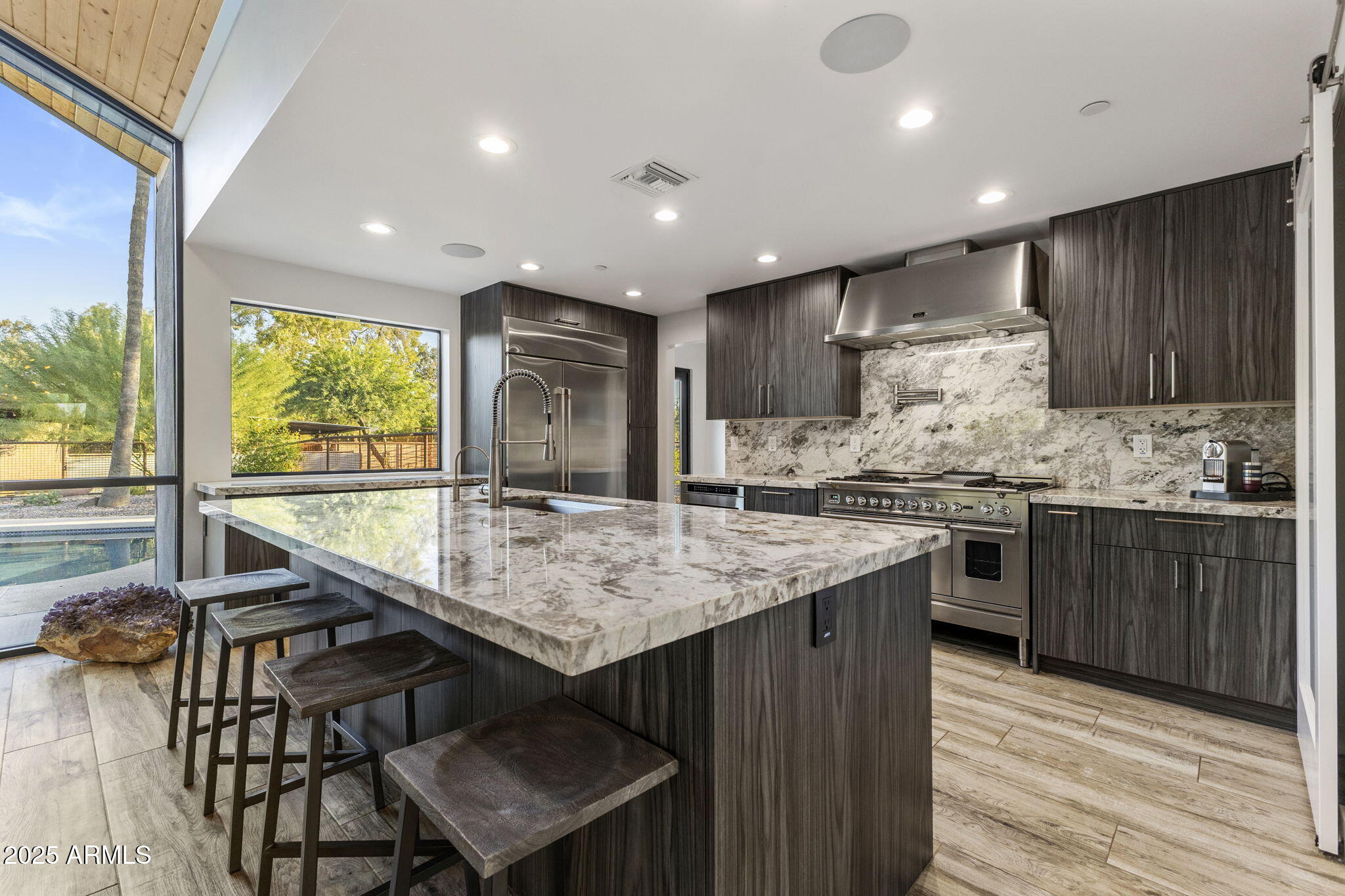 6801 E MESCAL Street