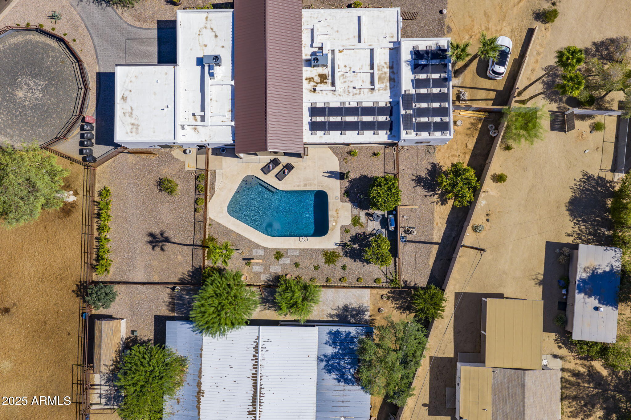 6801 E MESCAL Street