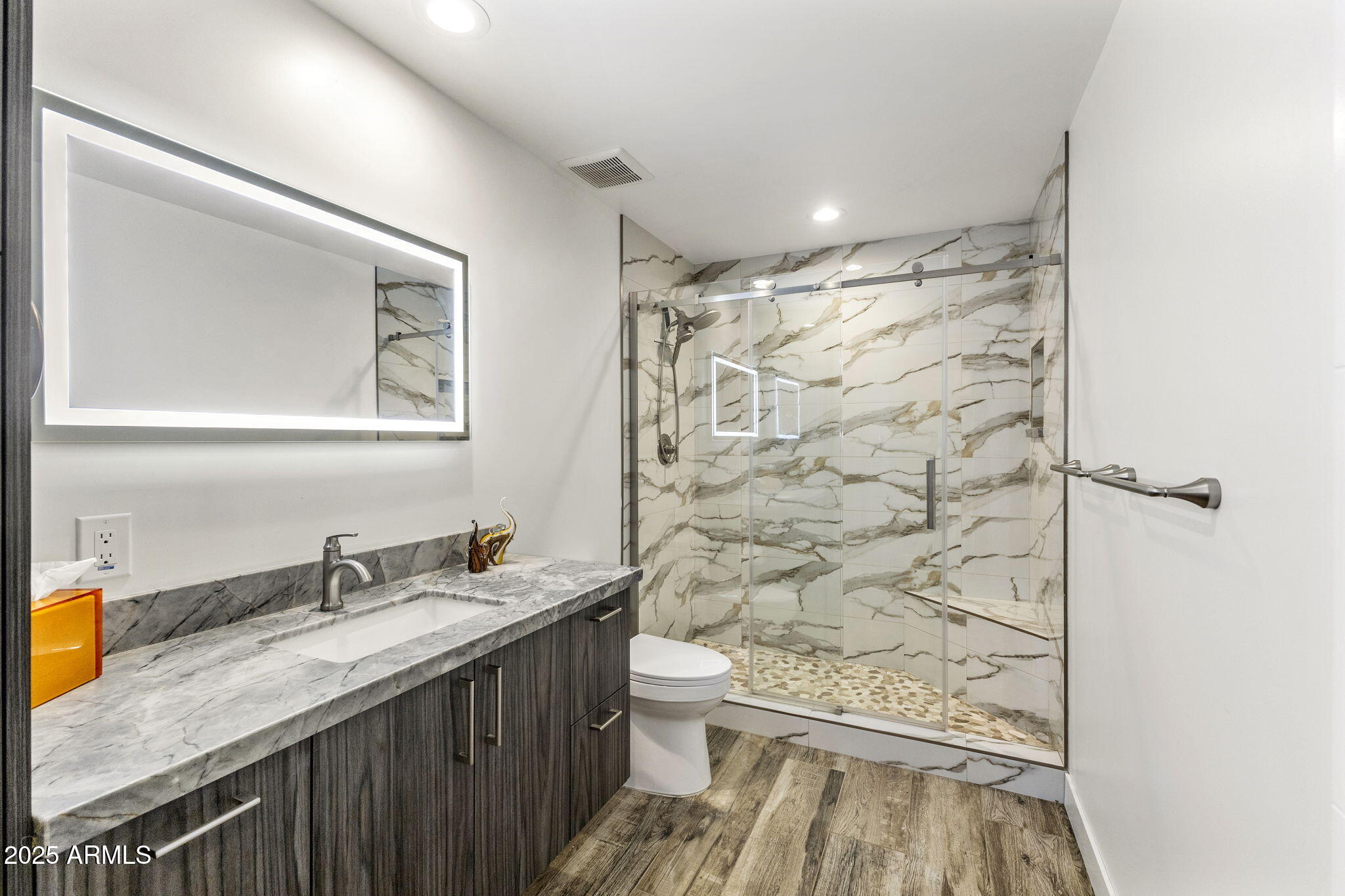 6801 E MESCAL Street