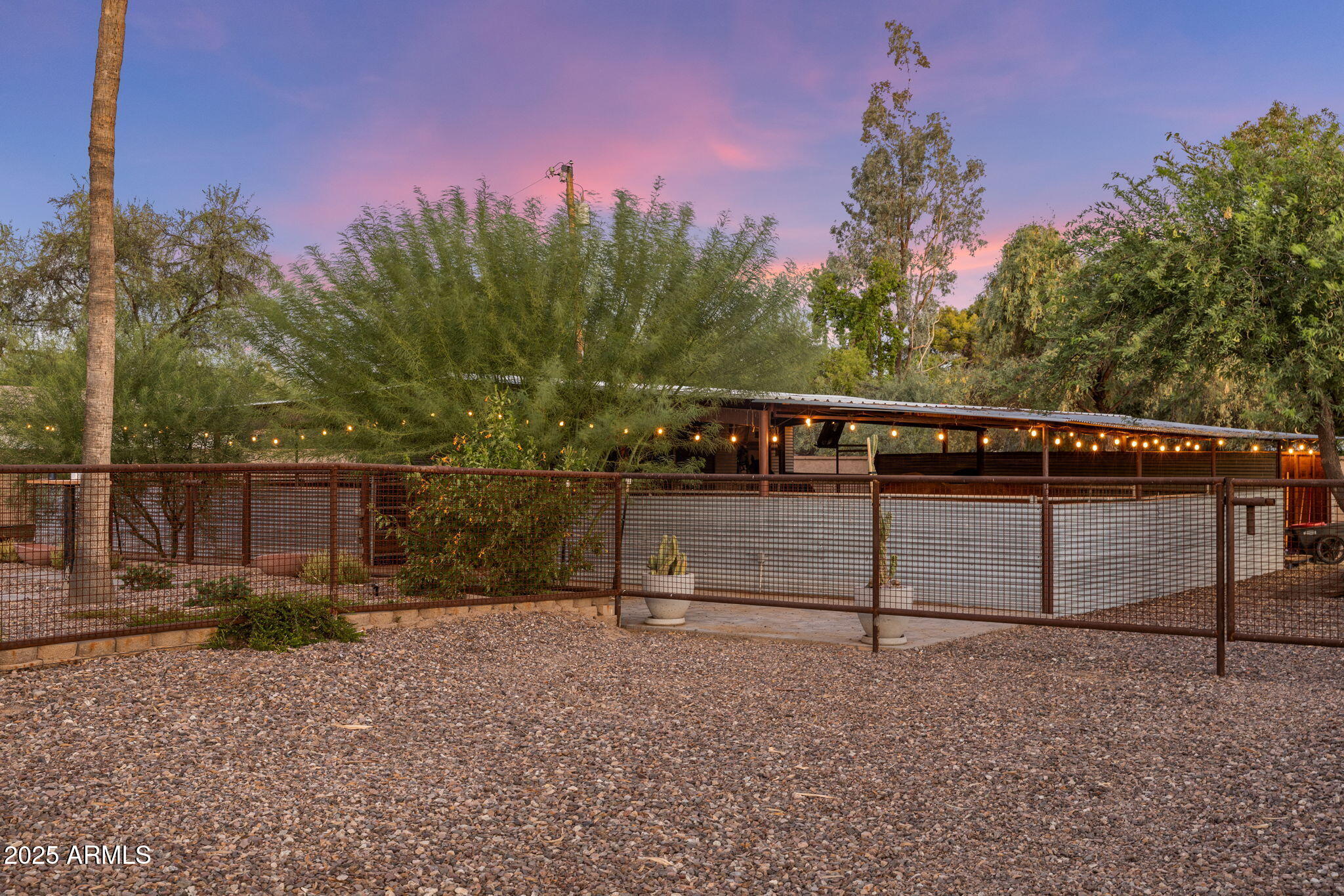 6801 E MESCAL Street