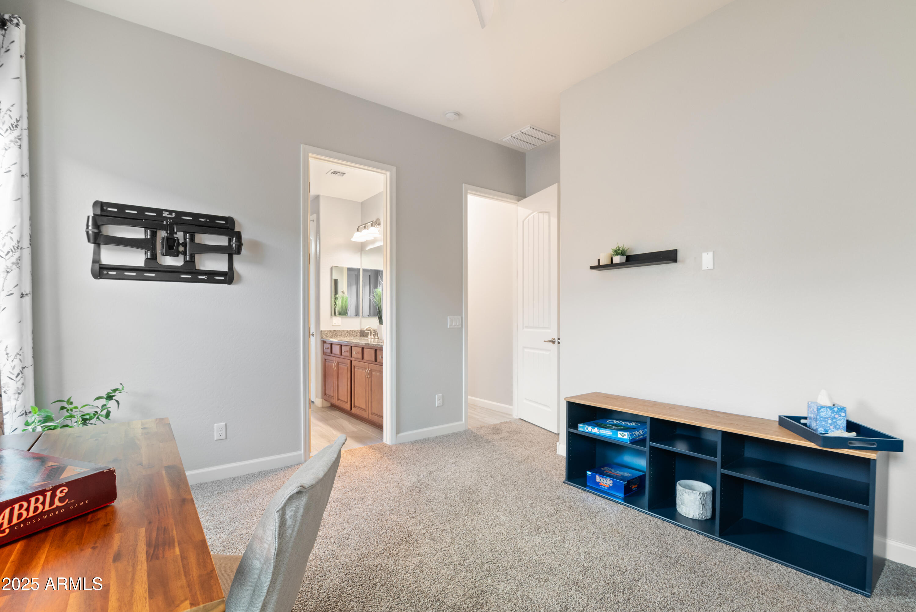 6036 E BRAMBLE BERRY Lane